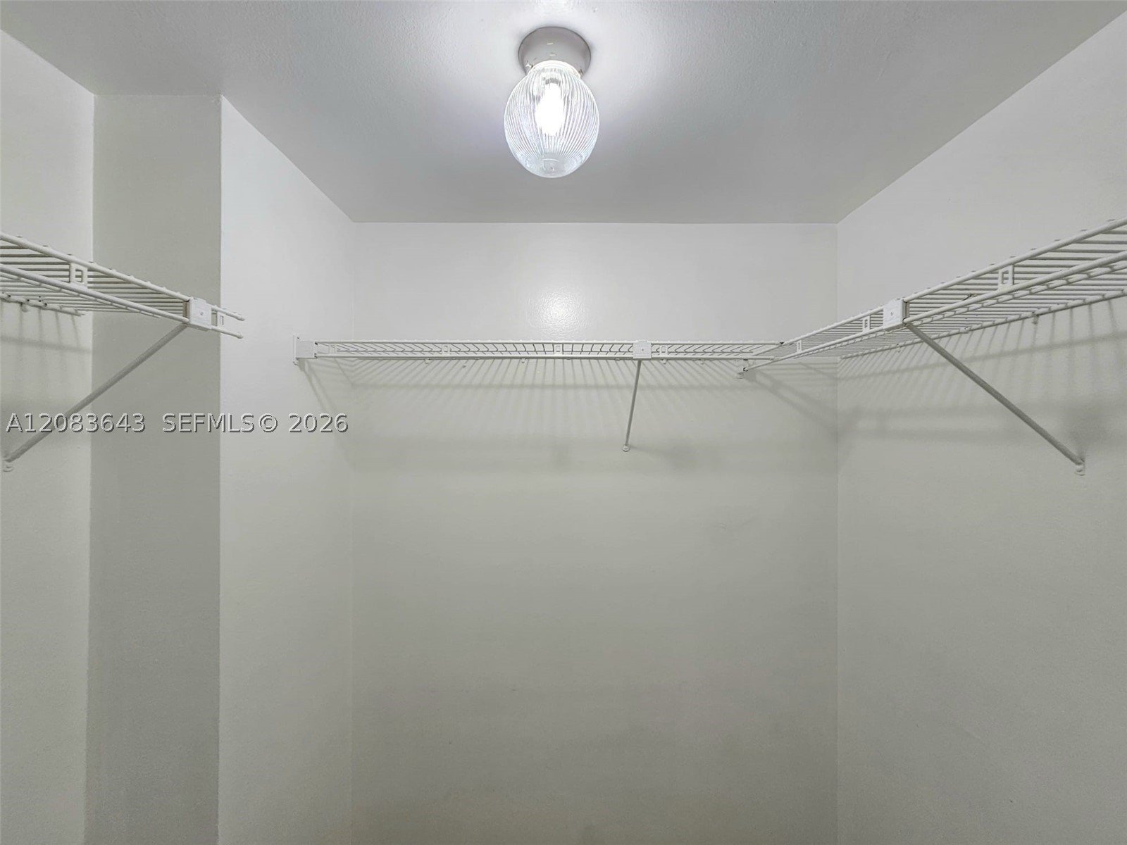 8001 Fairview Dr 206 Property Photo 10