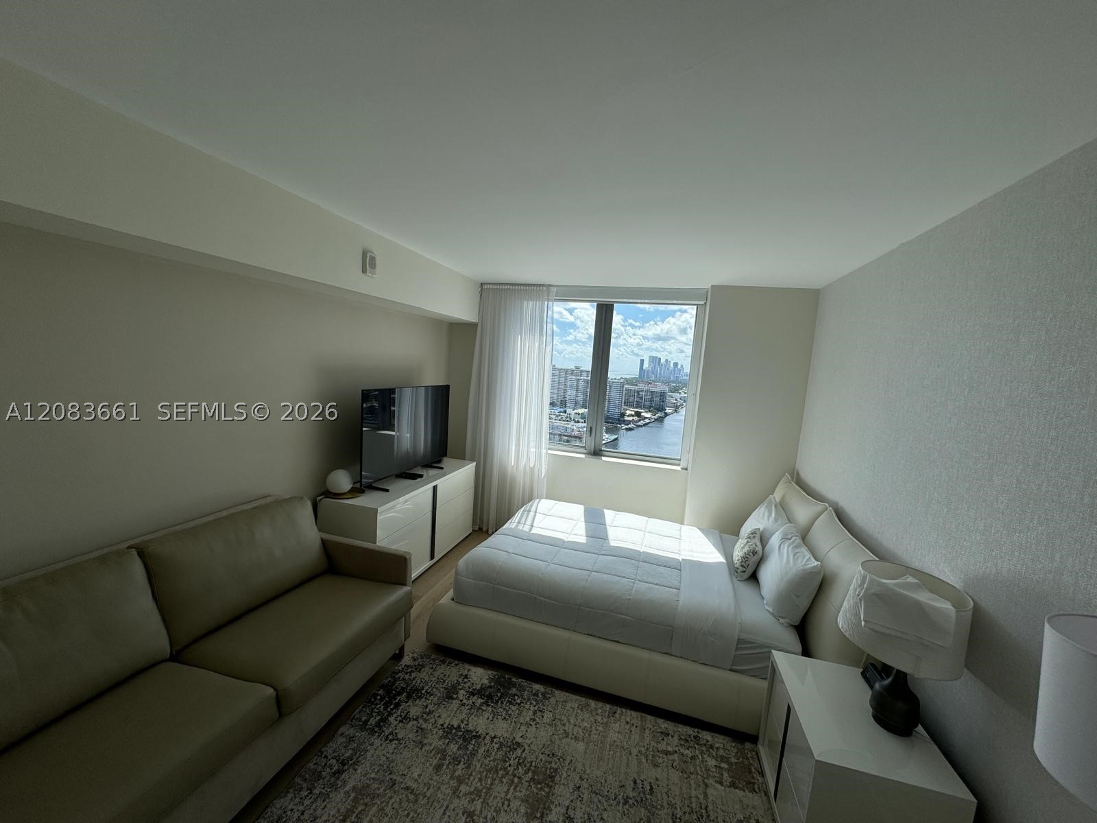2600 E Hallandale Beach Blvd T2701 Property Photo 17