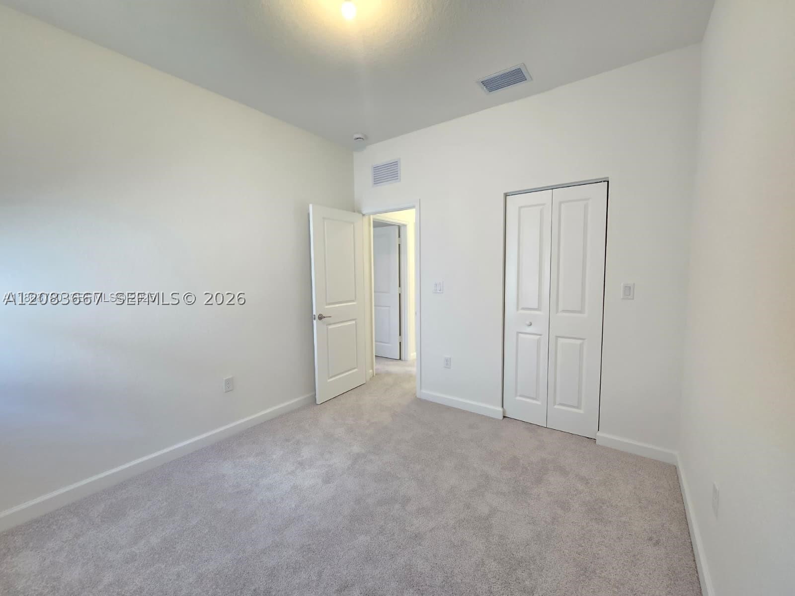 2670 Se 24th Ct Property Photo 14