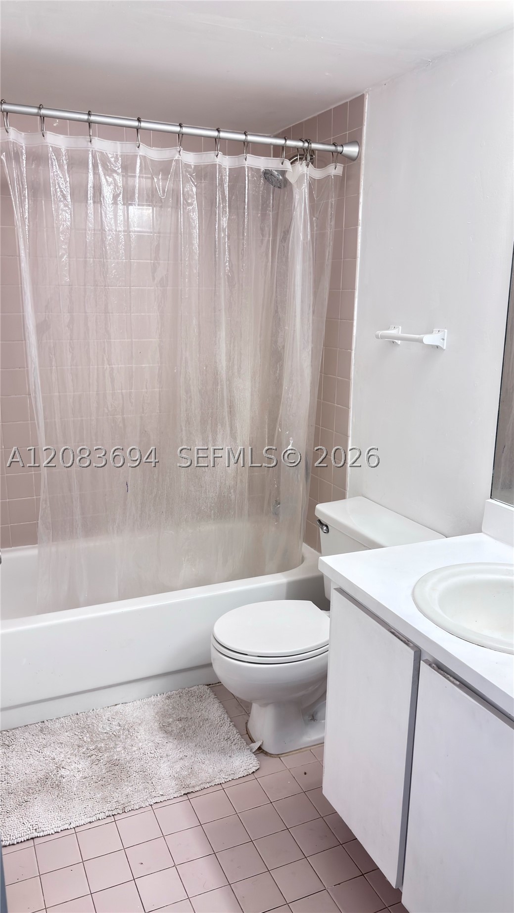 8240 Sw 210th St 101 Property Photo 9