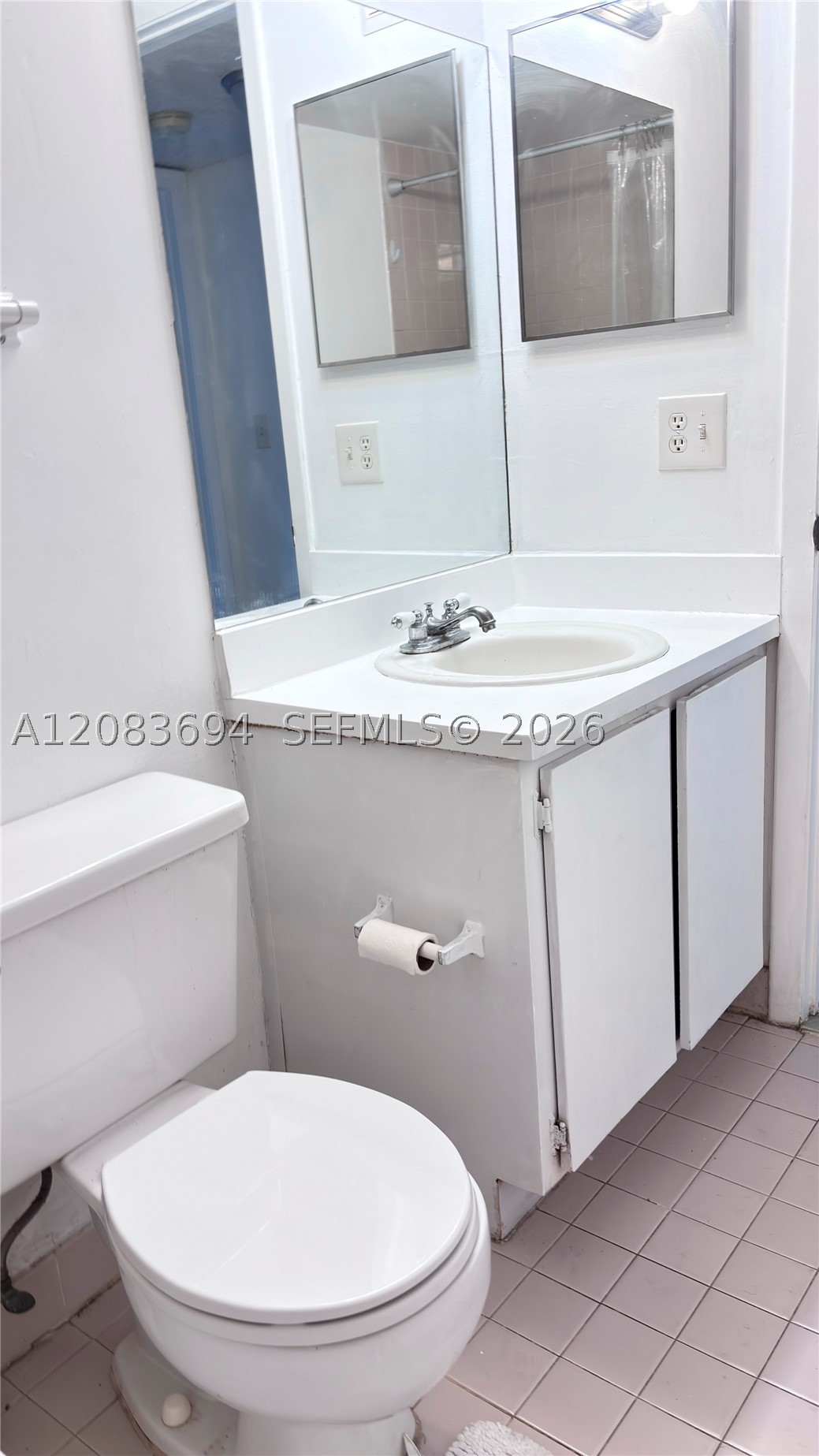 8240 Sw 210th St 101 Property Photo 10