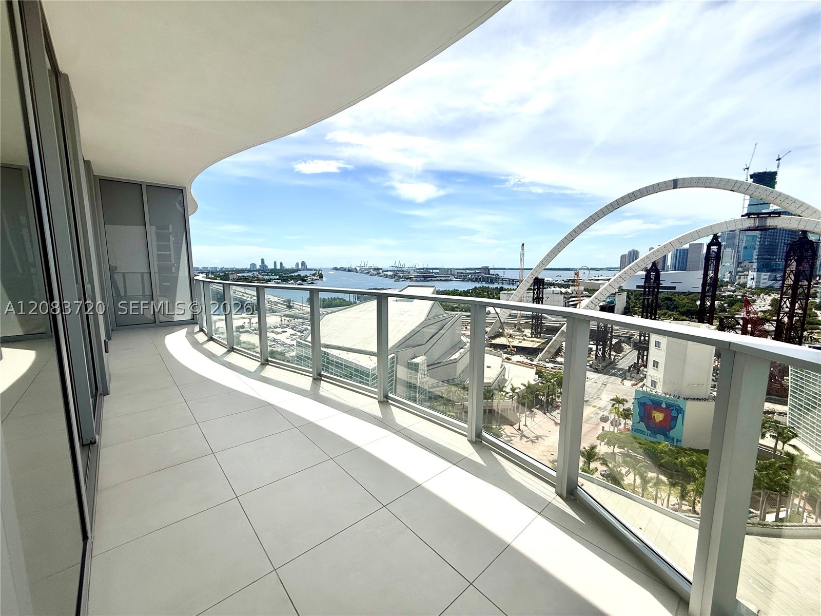 1400 Biscayne Blvd 1602 Property Photo 1