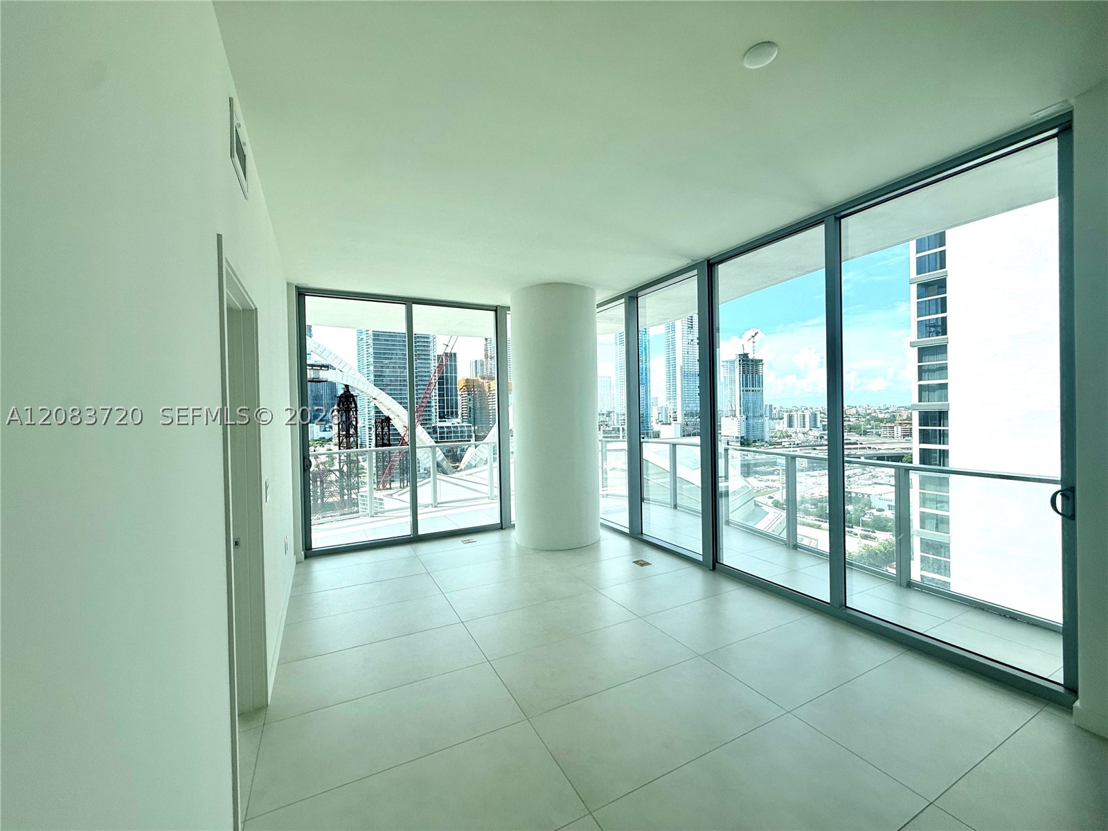 1400 Biscayne Blvd 1602 Property Photo 3