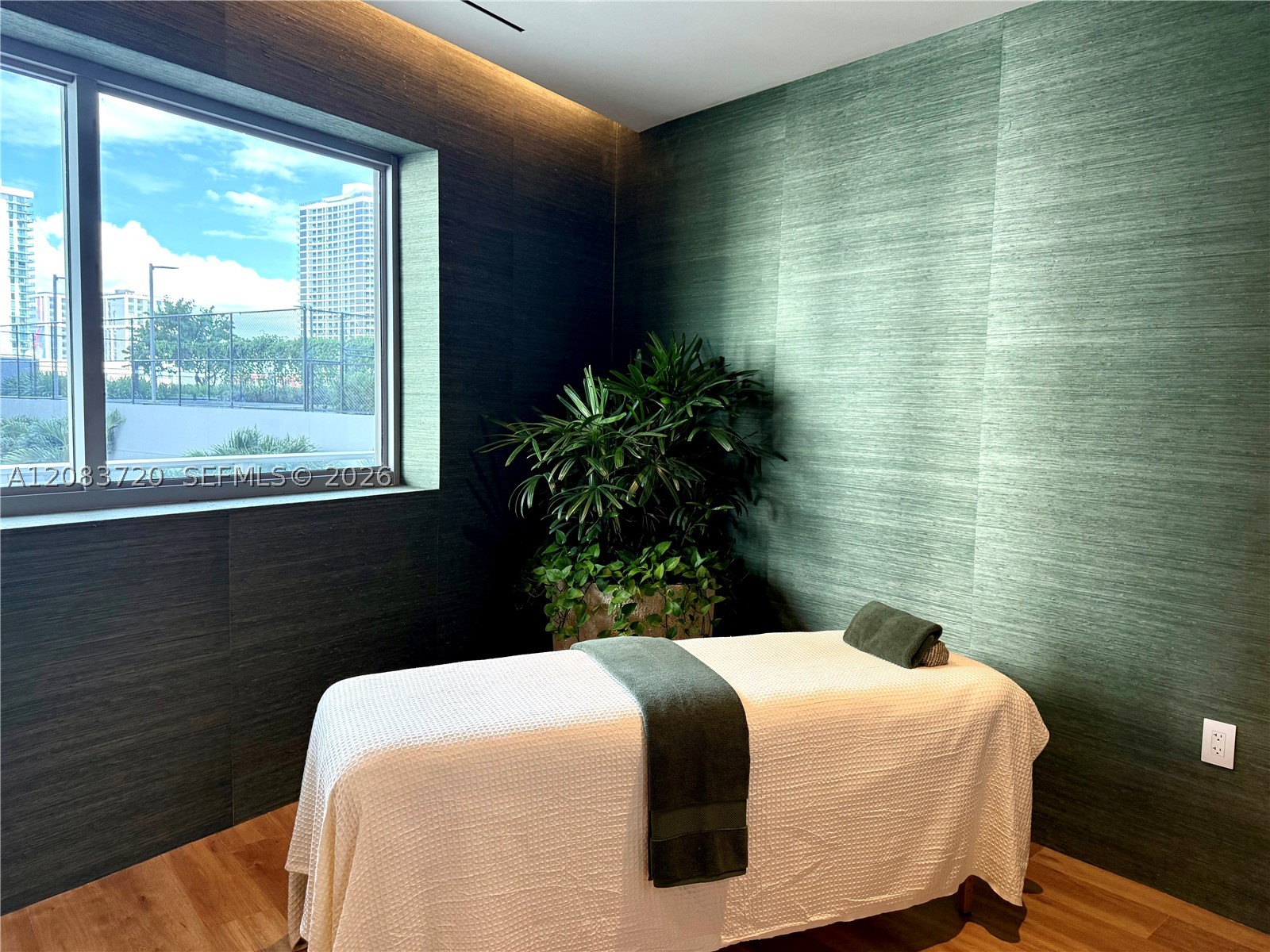 1400 Biscayne Blvd 1602 Property Photo 48