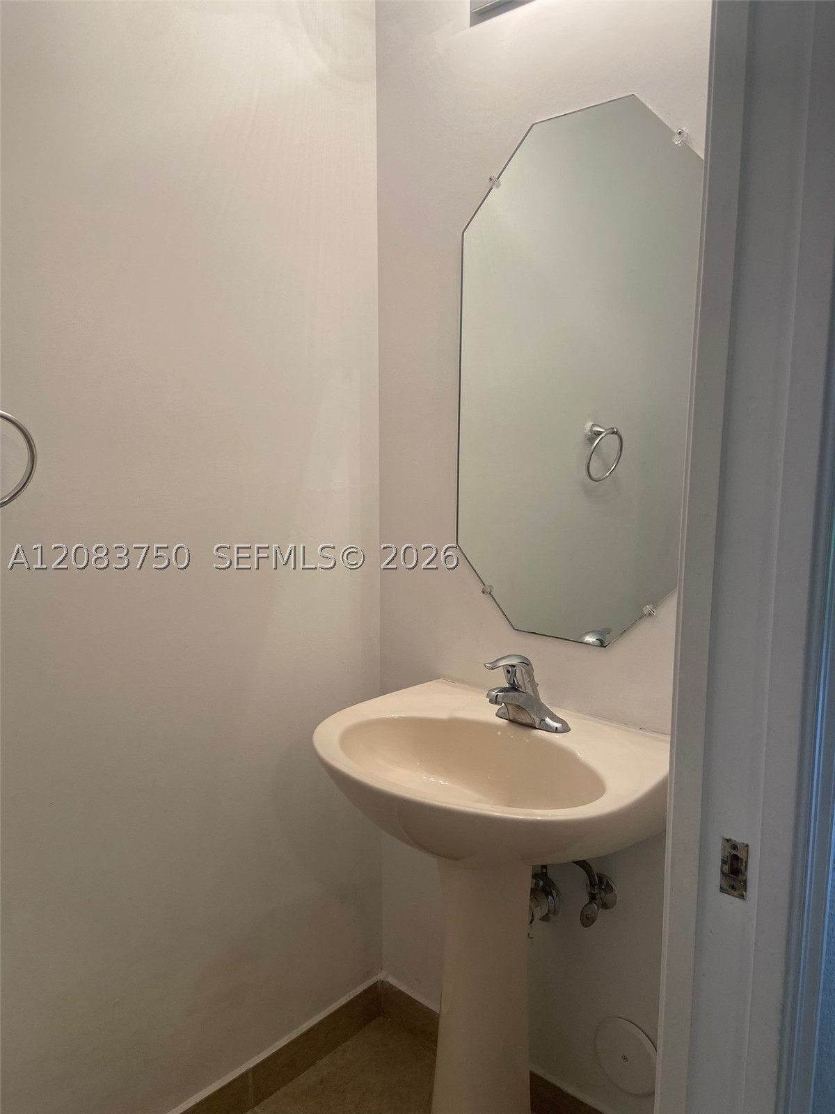 8237 Sw 25th Ct 103 Property Photo 10
