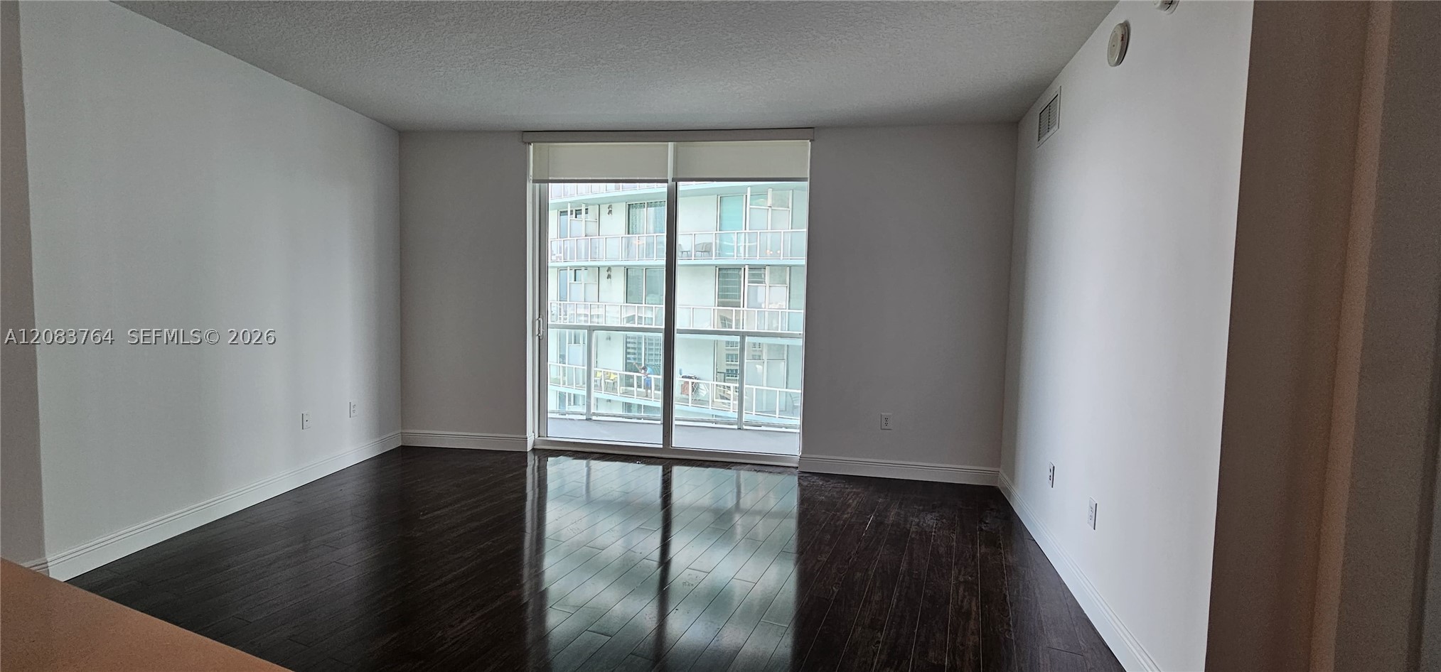 1900 N Bayshore Dr 1617 Property Photo 6