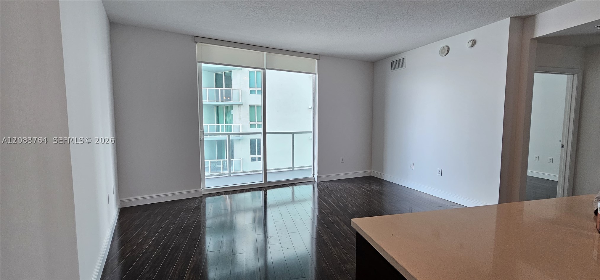 1900 N Bayshore Dr 1617 Property Photo 7