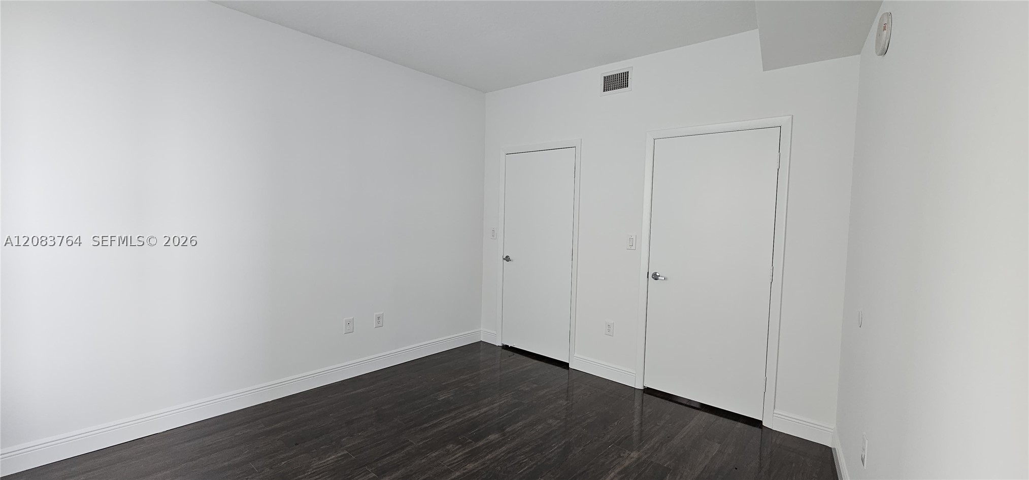 1900 N Bayshore Dr 1617 Property Photo 8