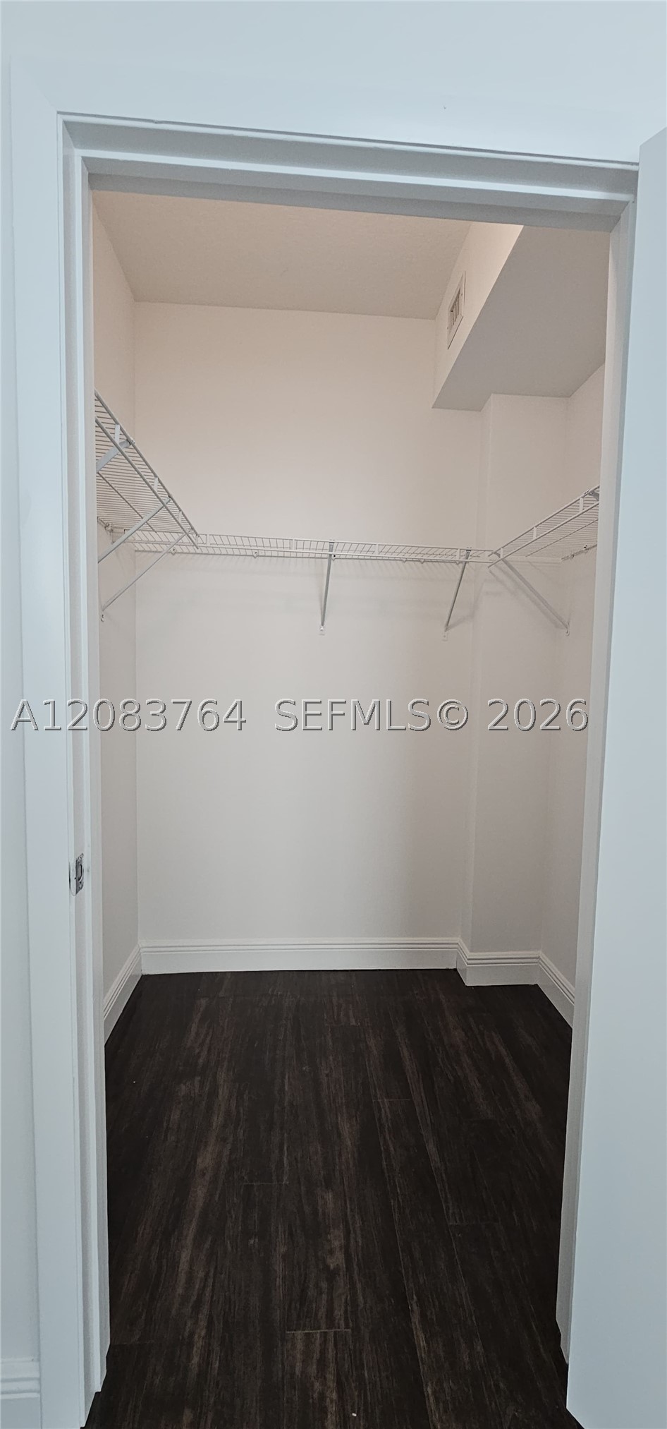 1900 N Bayshore Dr 1617 Property Photo 10