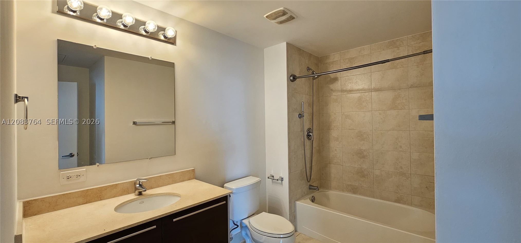 1900 N Bayshore Dr 1617 Property Photo 13