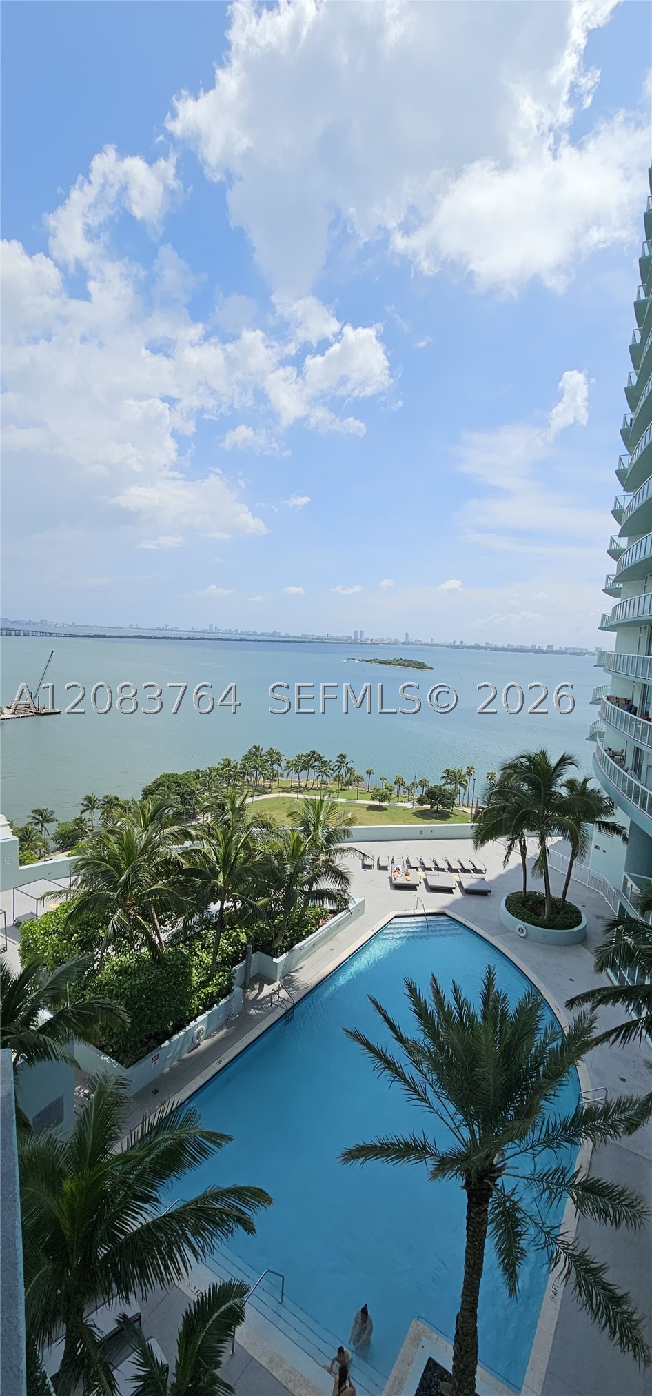 1900 N Bayshore Dr 1617 Property Photo 15