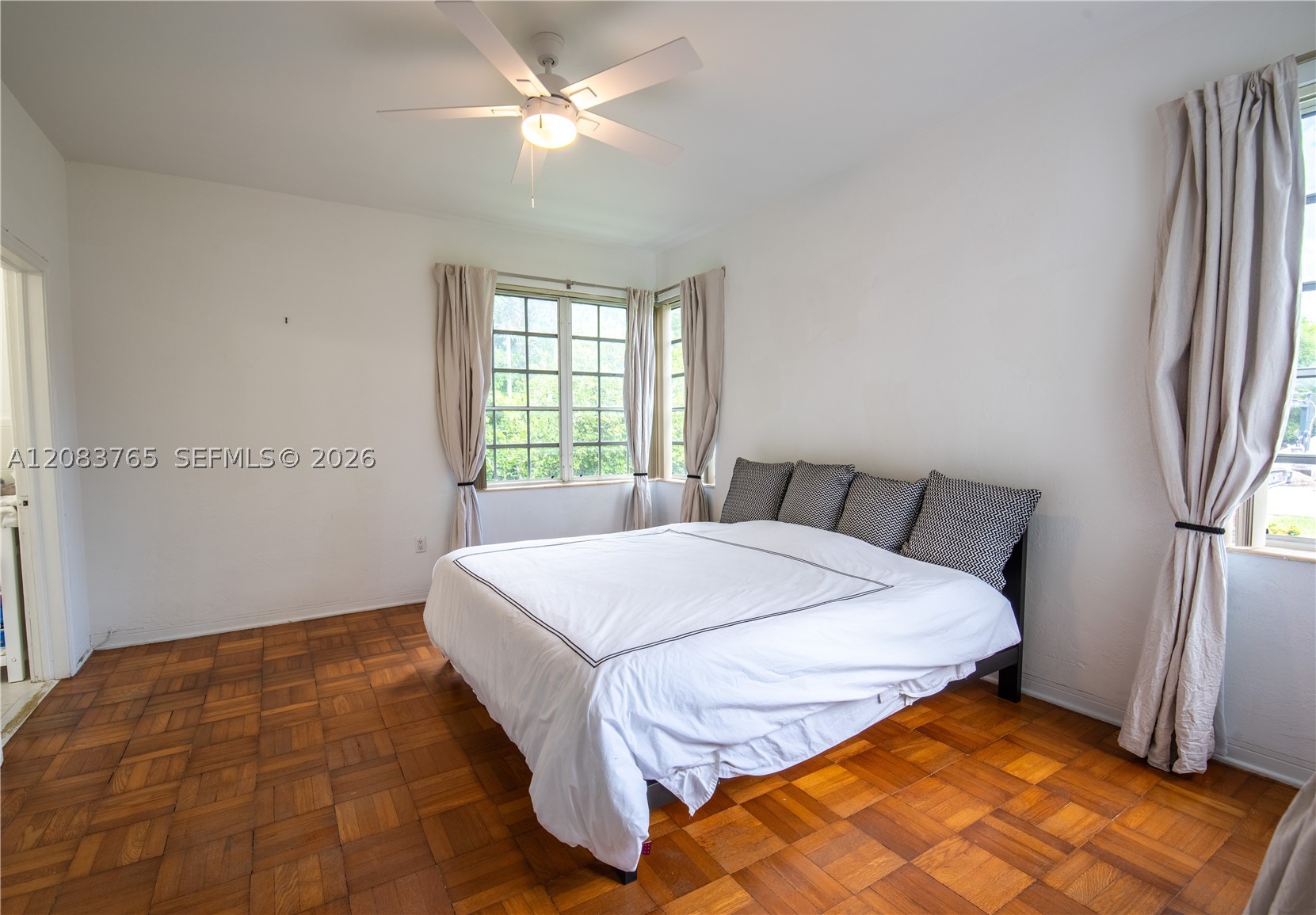 85 S Hibiscus Dr Property Photo 14
