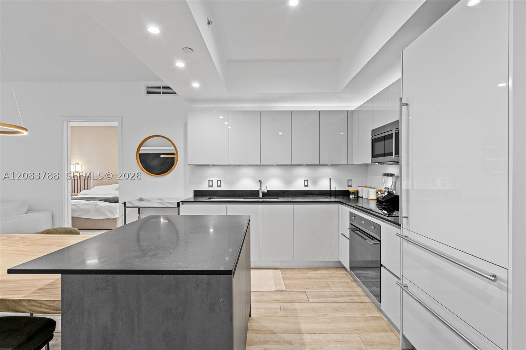 1010 Brickell Ave 4009 Property Photo 7