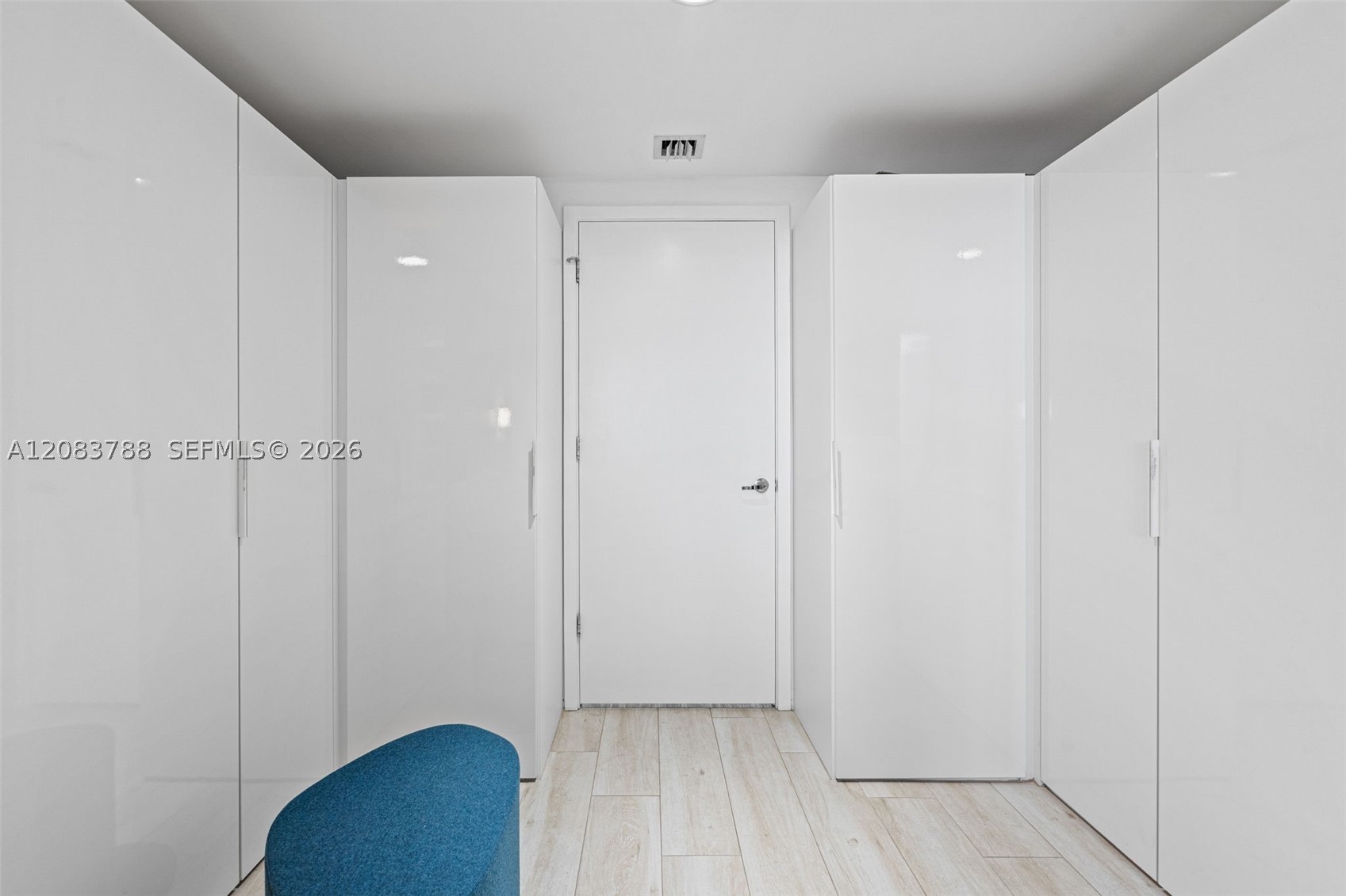 1010 Brickell Ave 4009 Property Photo 12