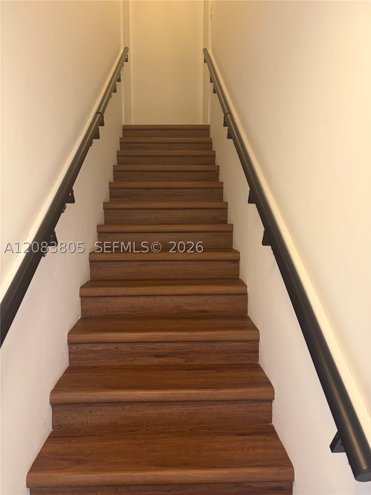 817 Tyler St 11 Property Photo 11