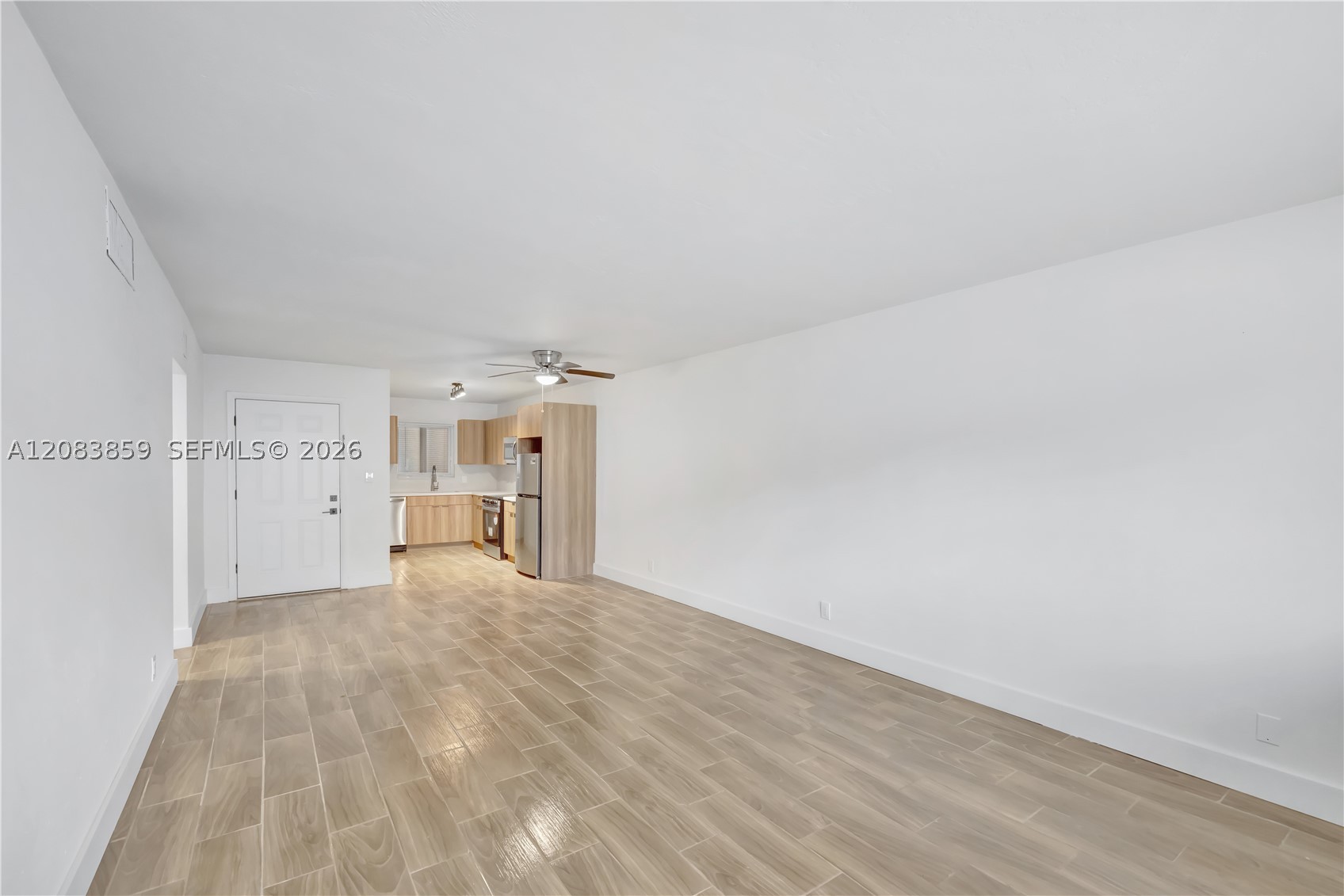 1939 Jefferson St 103 Property Photo 17