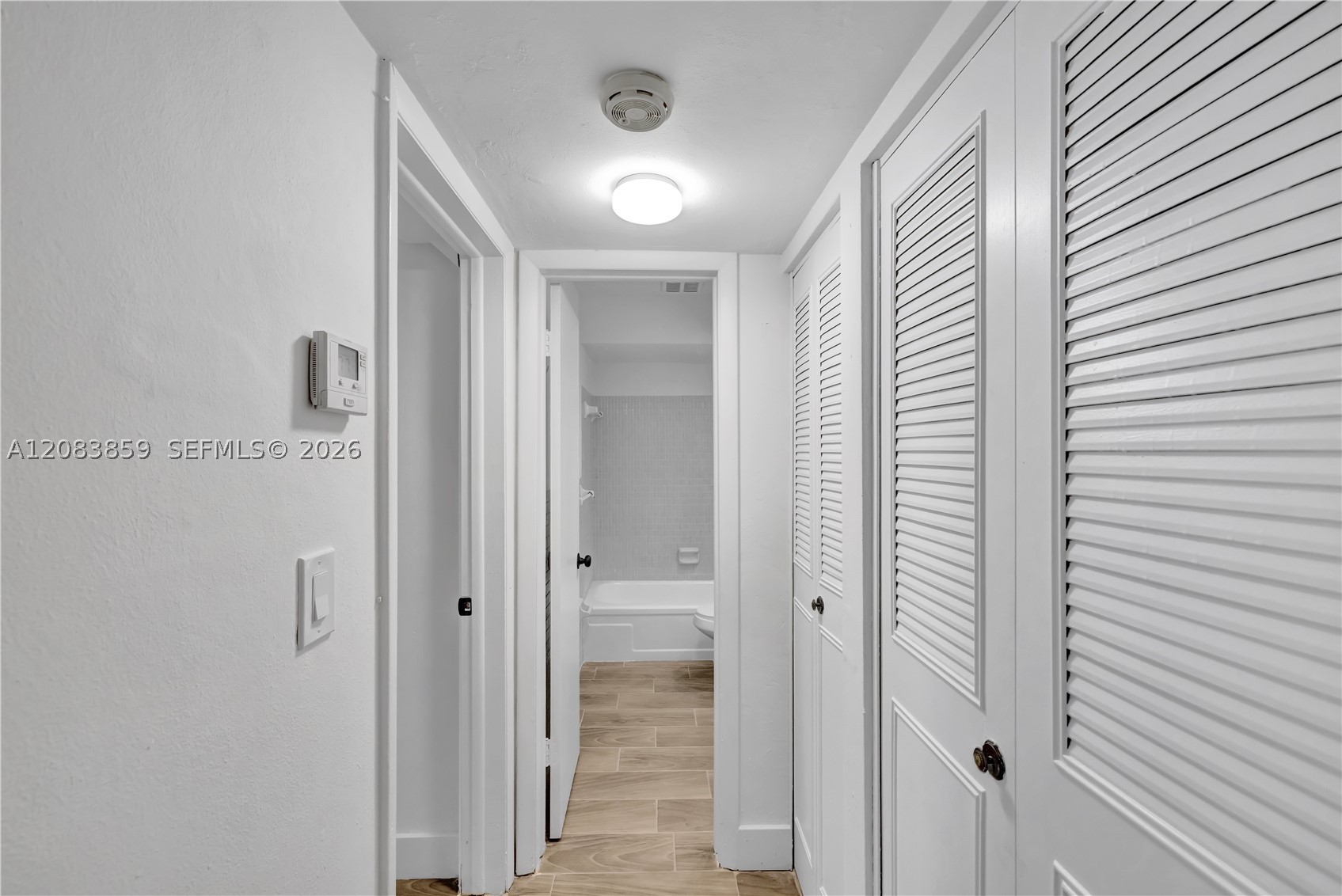 1939 Jefferson St 103 Property Photo 23