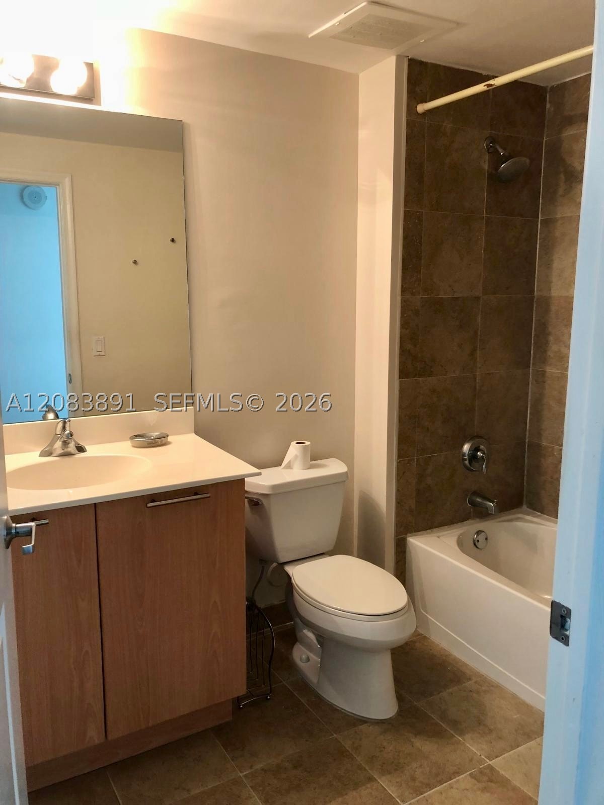 2021 Sw 3rd Ave 1102 Property Photo 17
