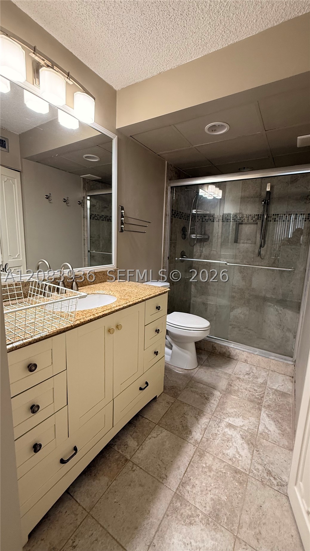 3720 Inverrary Dr 1w Property Photo 17