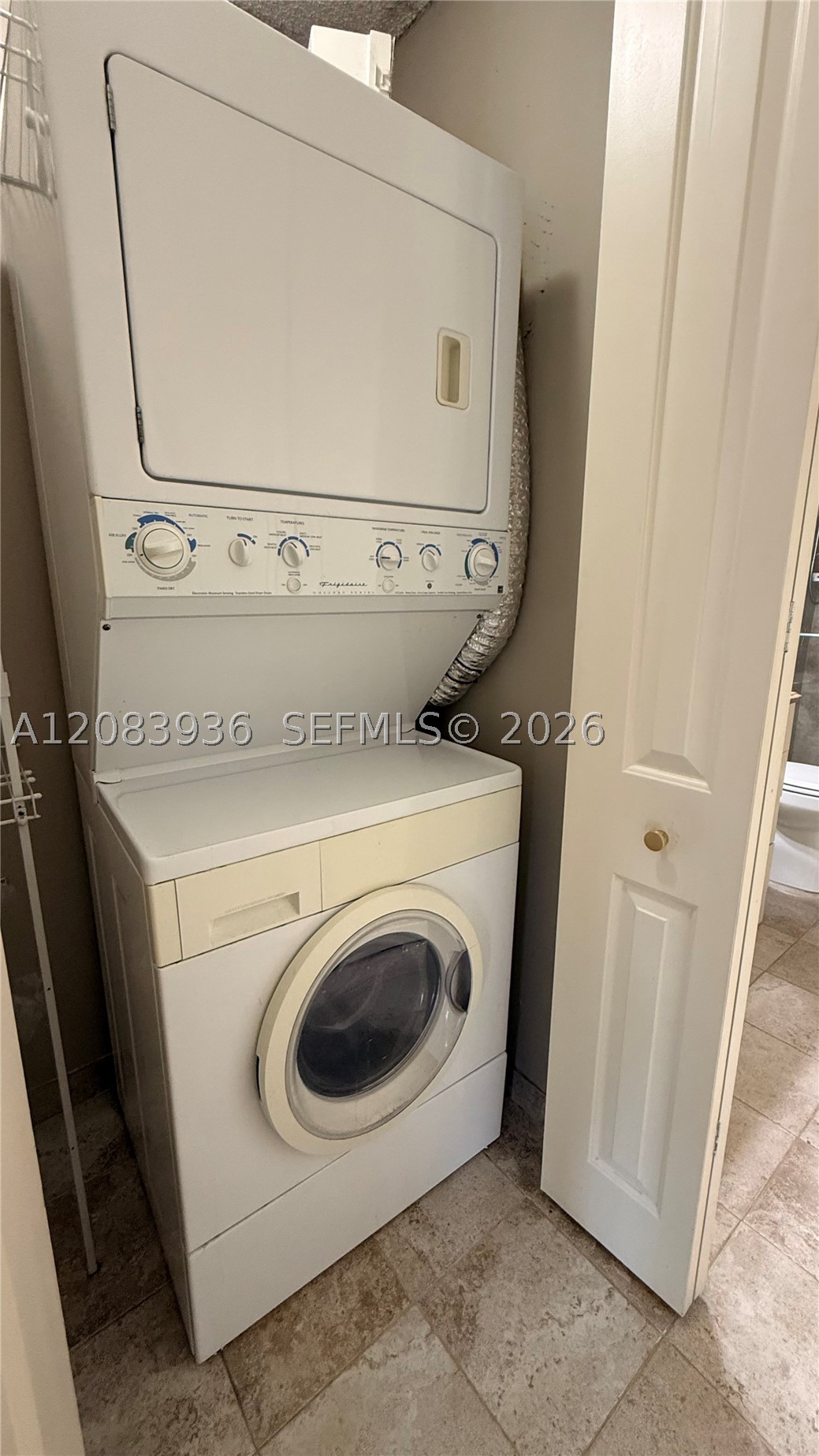 3720 Inverrary Dr 1w Property Photo 18