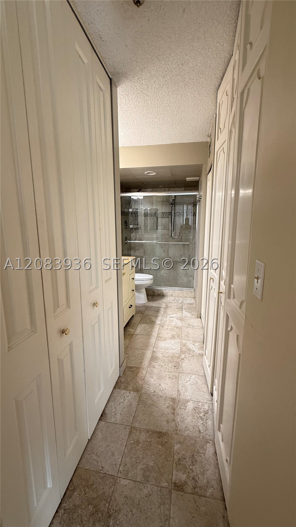 3720 Inverrary Dr 1w Property Photo 19