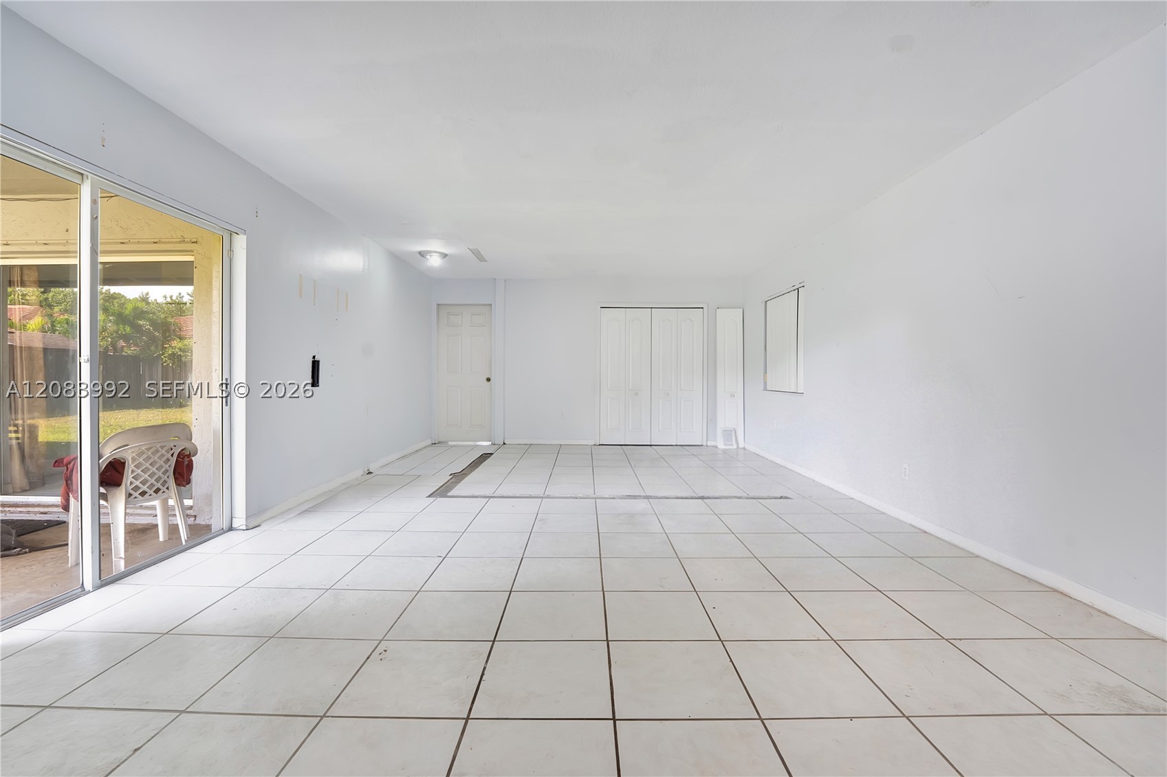 15421 Sw 177th Ter Property Photo 8
