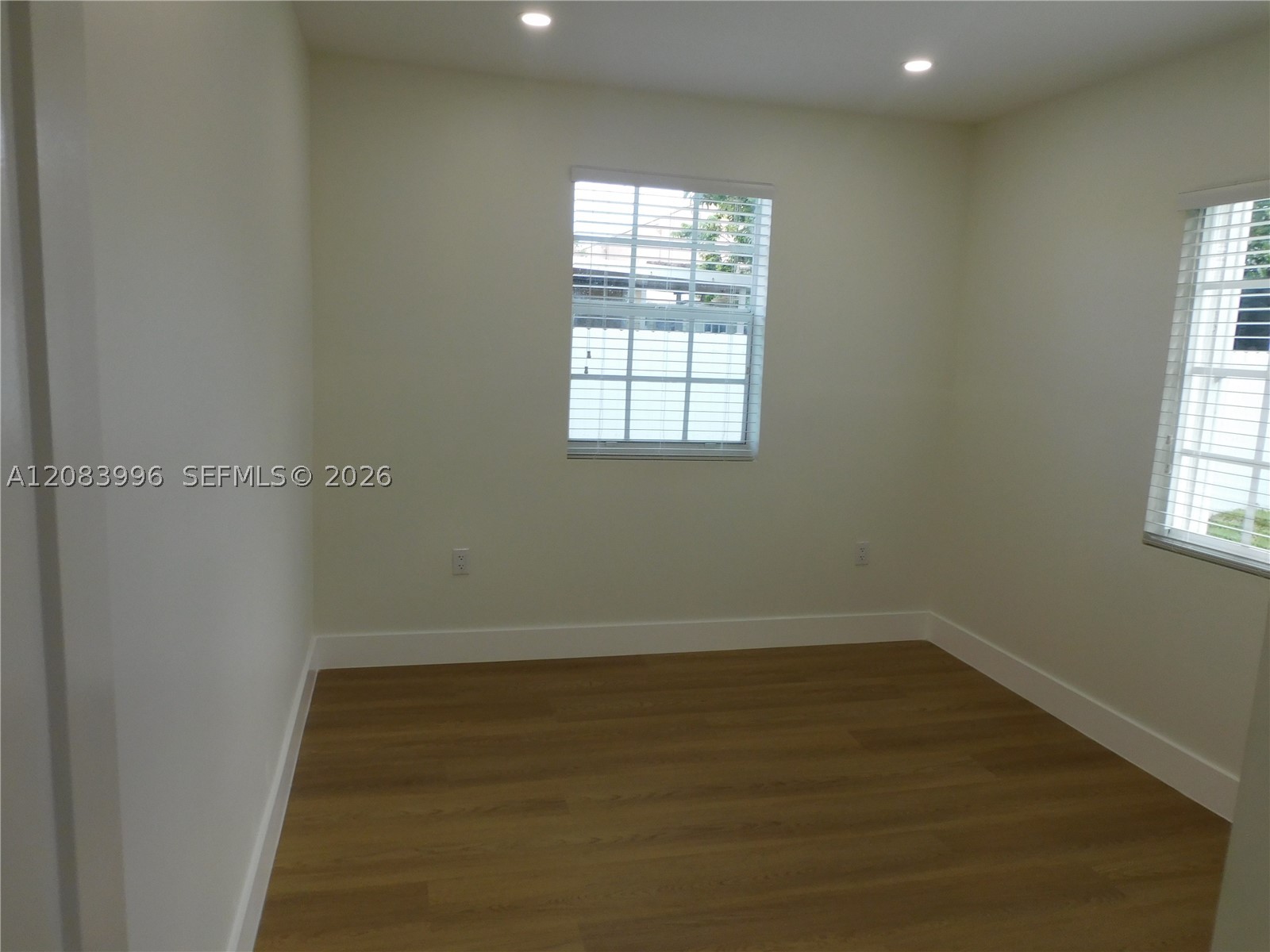 2754 Nw 26th St C Property Photo 26