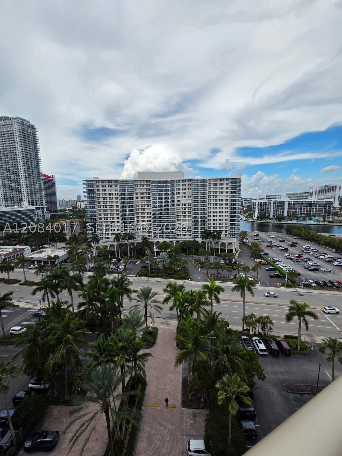 3801 S Ocean Dr 14u Property Photo 4