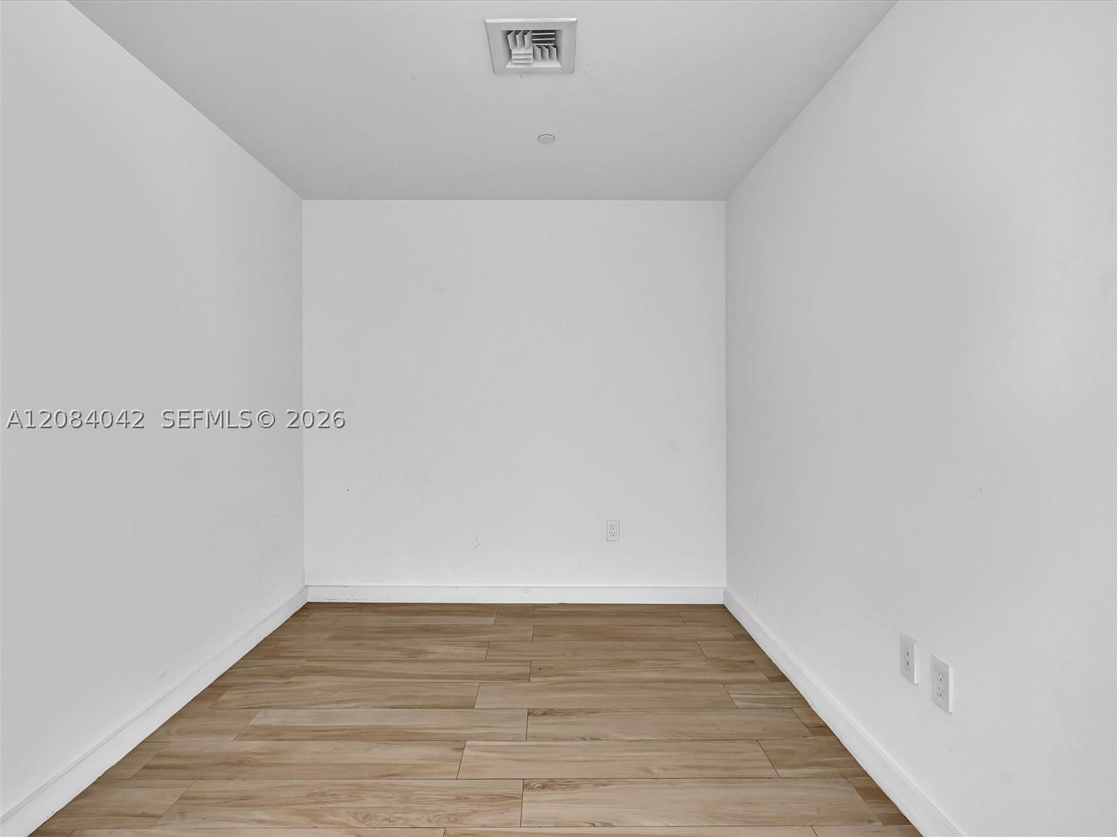 1300 S Miami Ave 3503 Property Photo 9