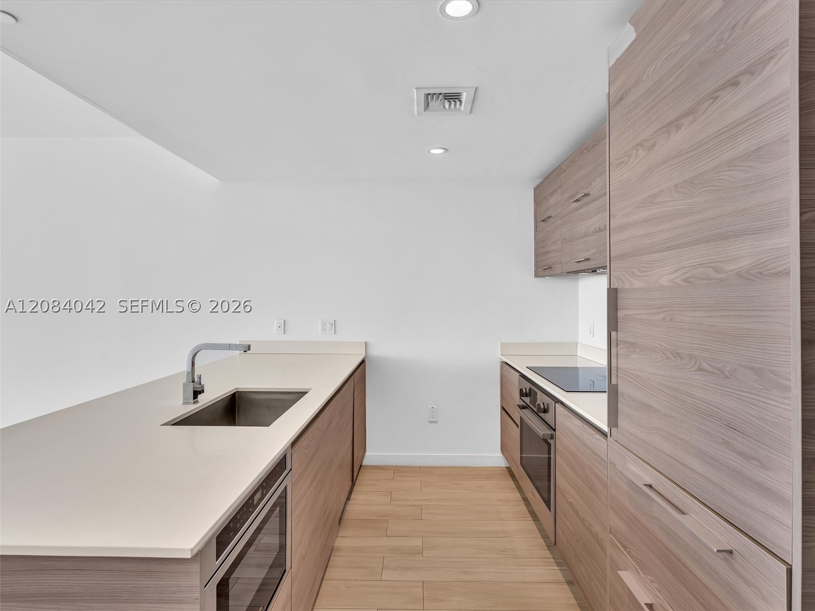 1300 S Miami Ave 3503 Property Photo 11