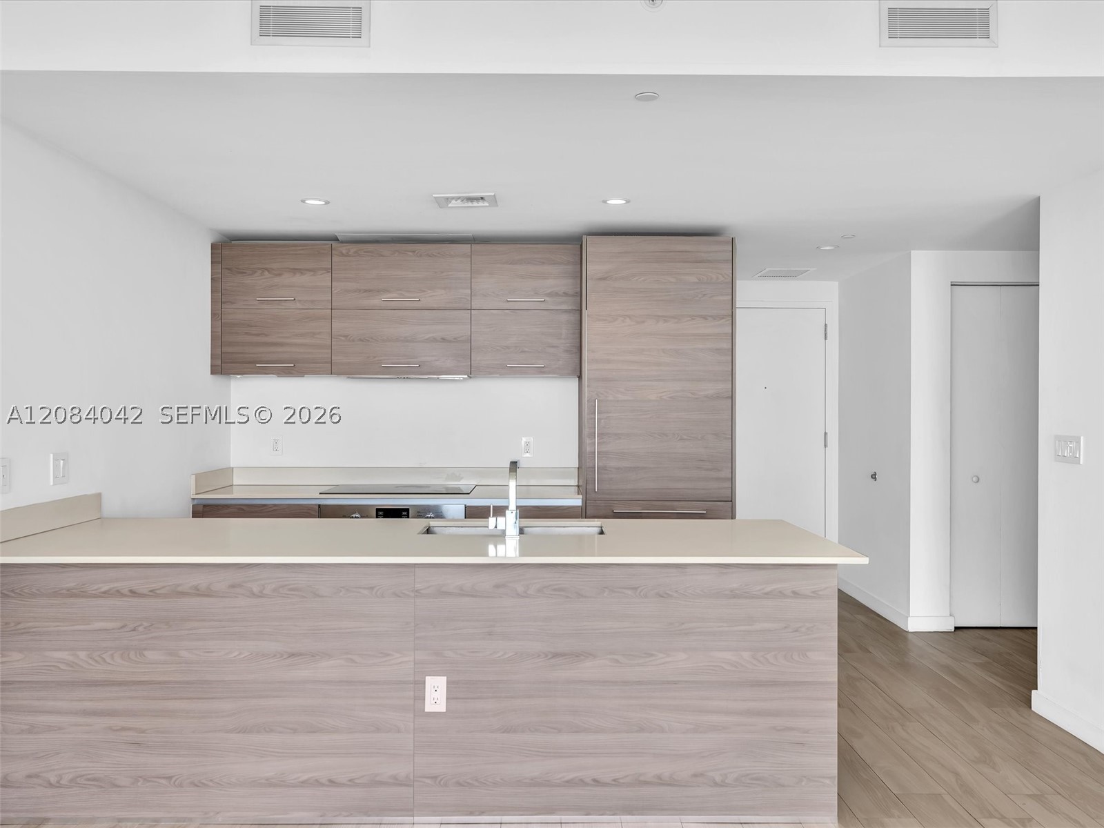 1300 S Miami Ave 3503 Property Photo 13