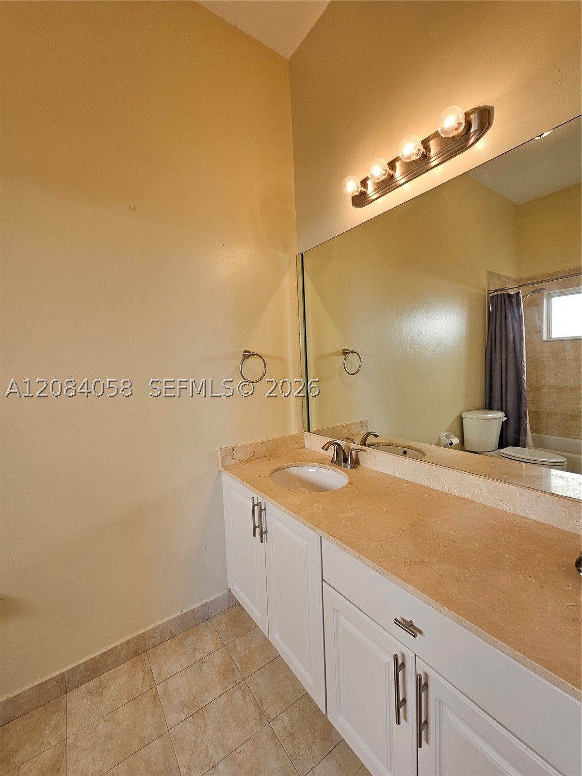 14209 Sw 160 Ct Property Photo 14