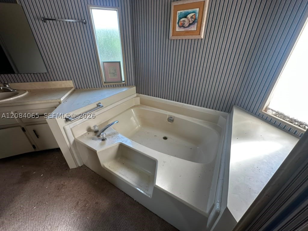 47008 Aquadilla Bay Property Photo 15