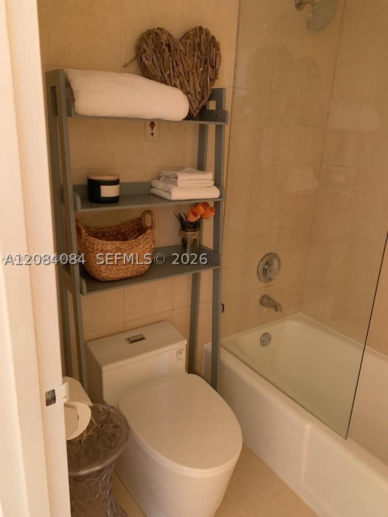 2899 Sw Collins Ave 1016 Property Photo 9