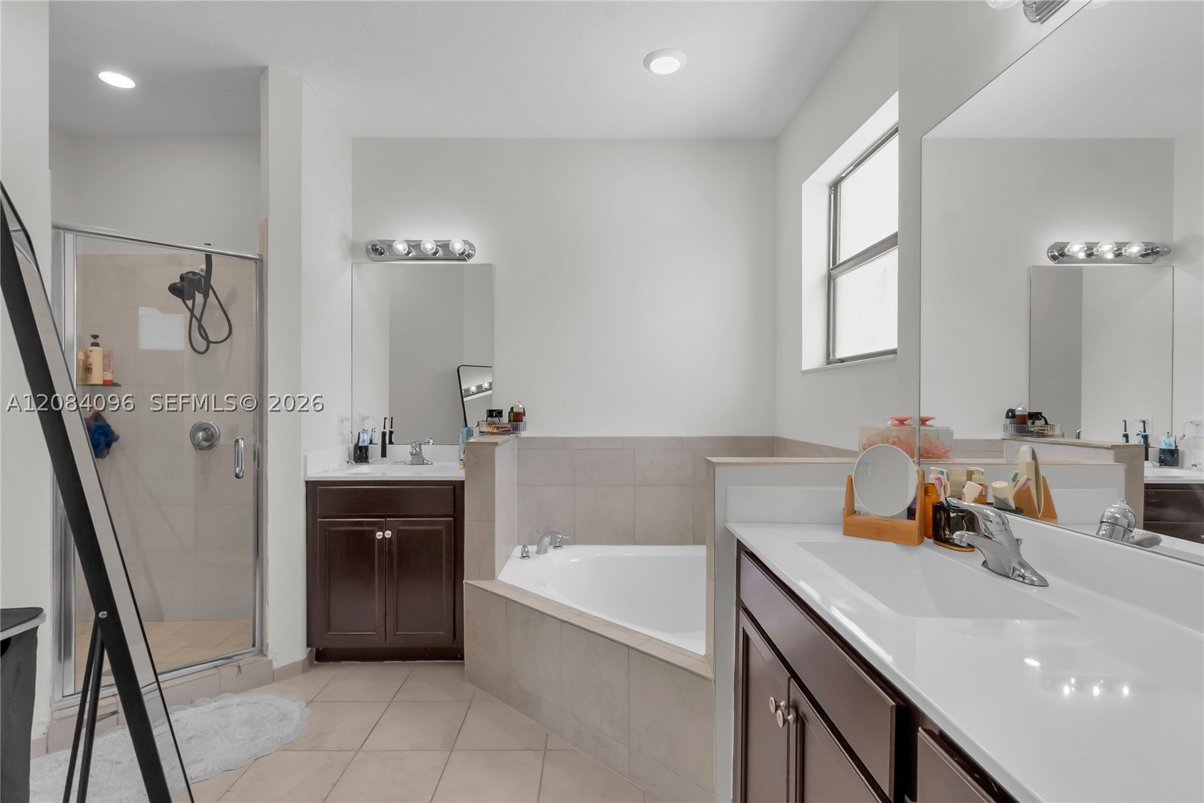 133 Ne 25th Ter 0 Property Photo 16