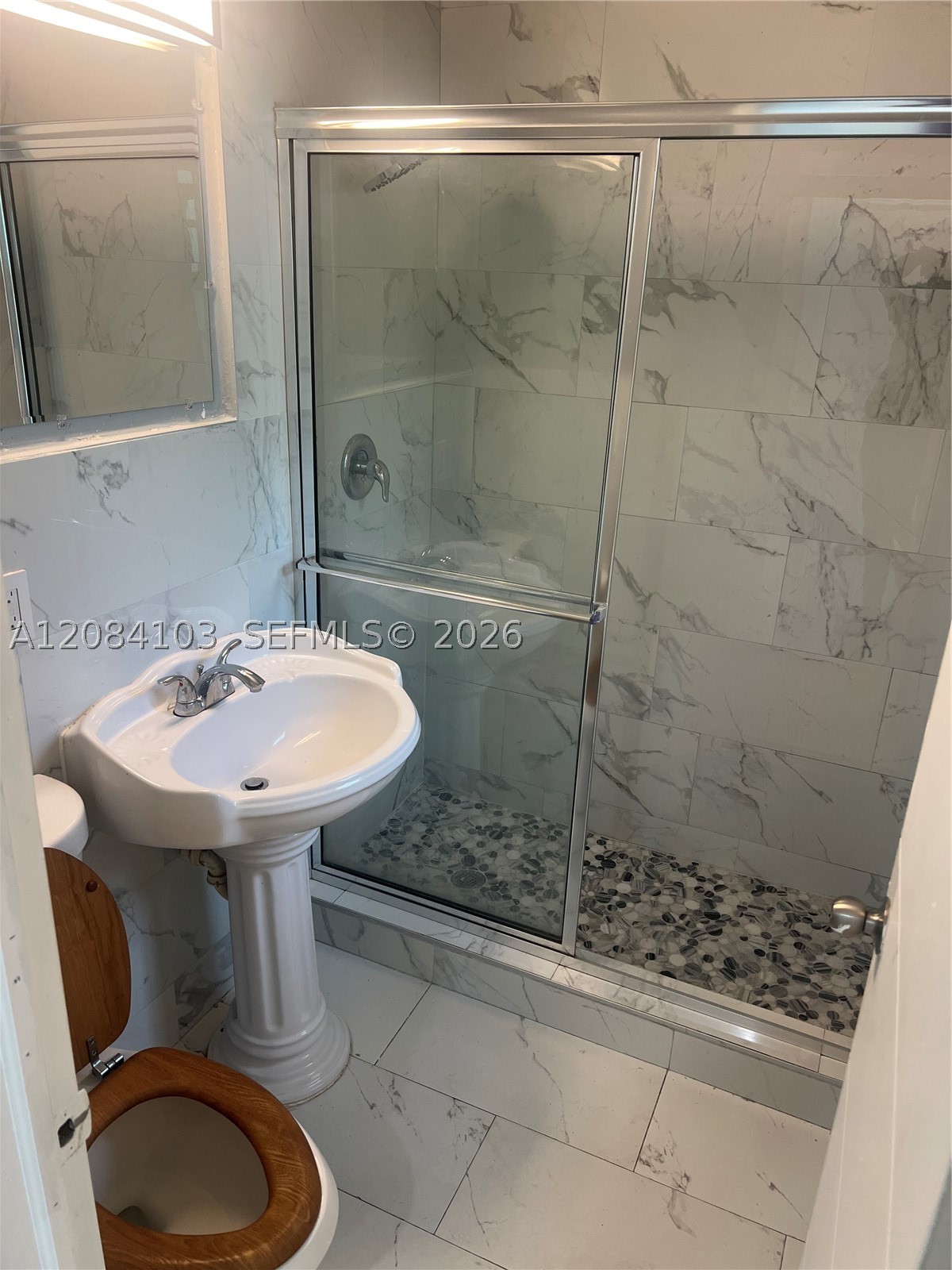 445-47 Ne 69th St 447 Property Photo 10
