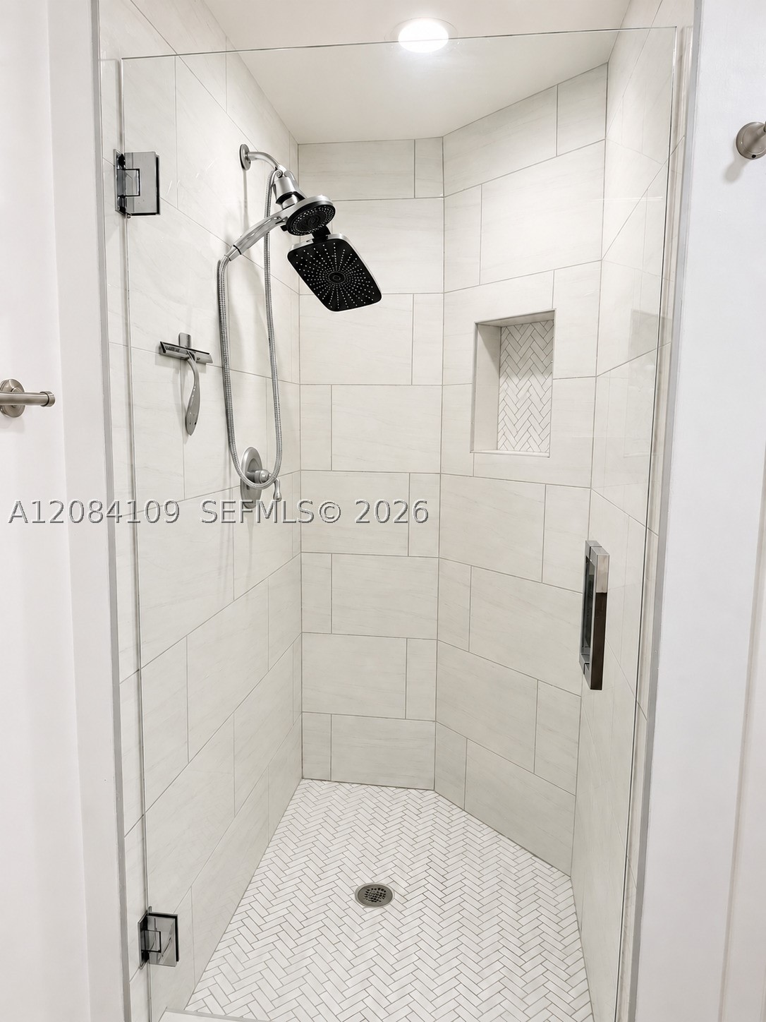 690 Sw 1st Ct 602 Property Photo 11