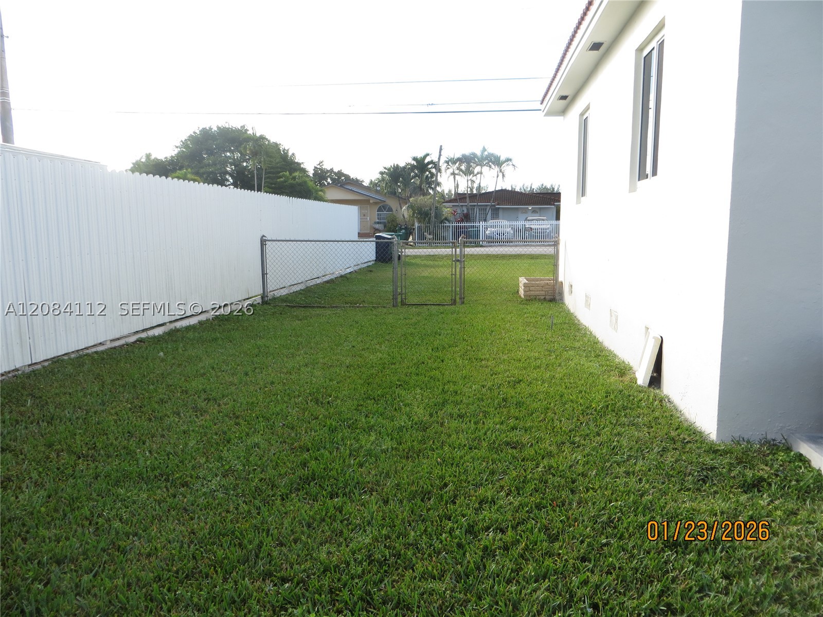7435 Sw 22nd St Property Photo 12