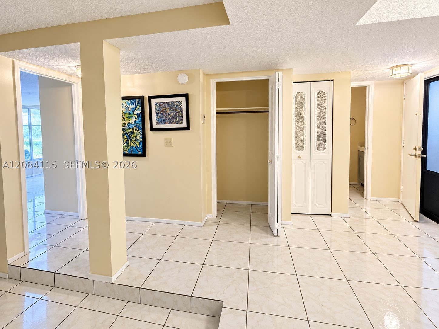 3720 Inverrary Dr 1n Property Photo 17