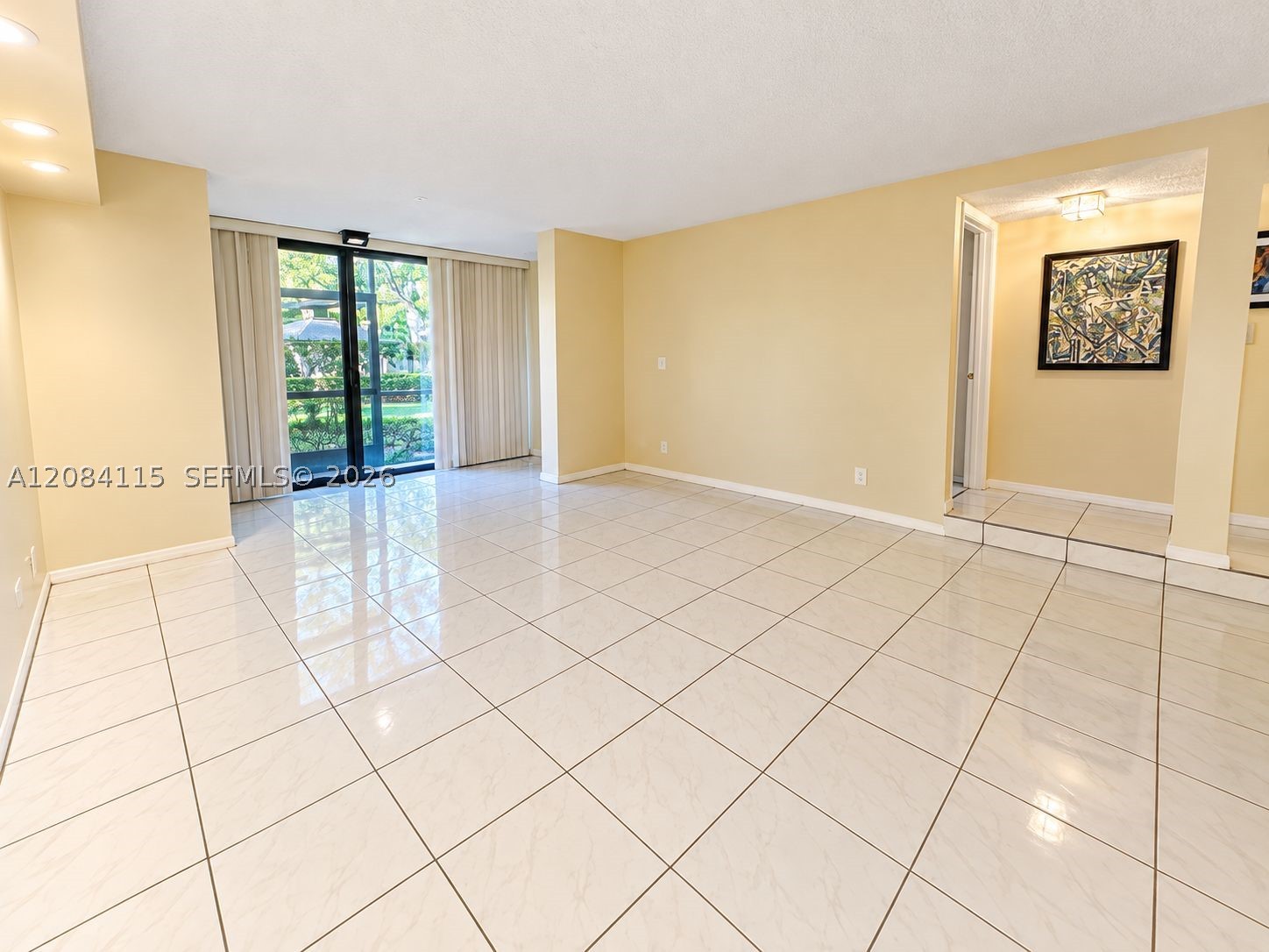 3720 Inverrary Dr 1n Property Photo 18