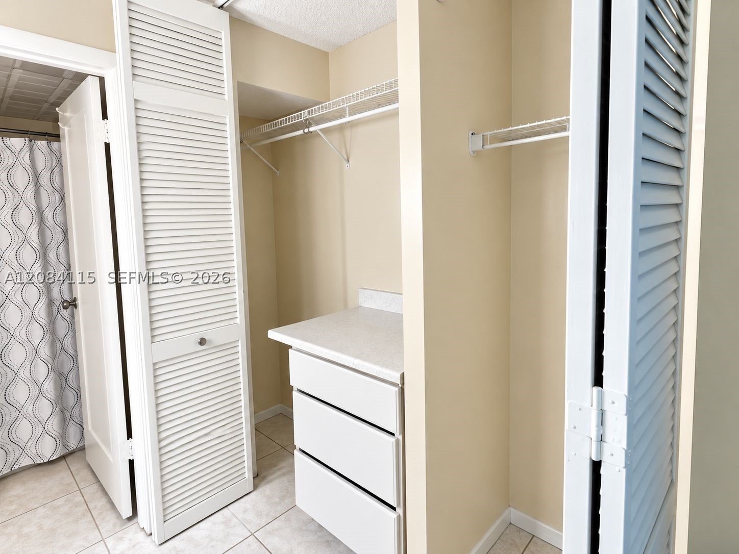 3720 Inverrary Dr 1n Property Photo 27