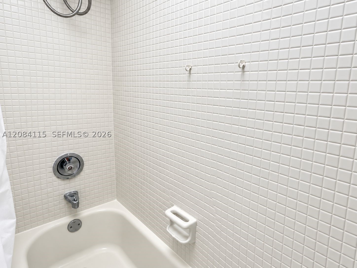 3720 Inverrary Dr 1n Property Photo 31