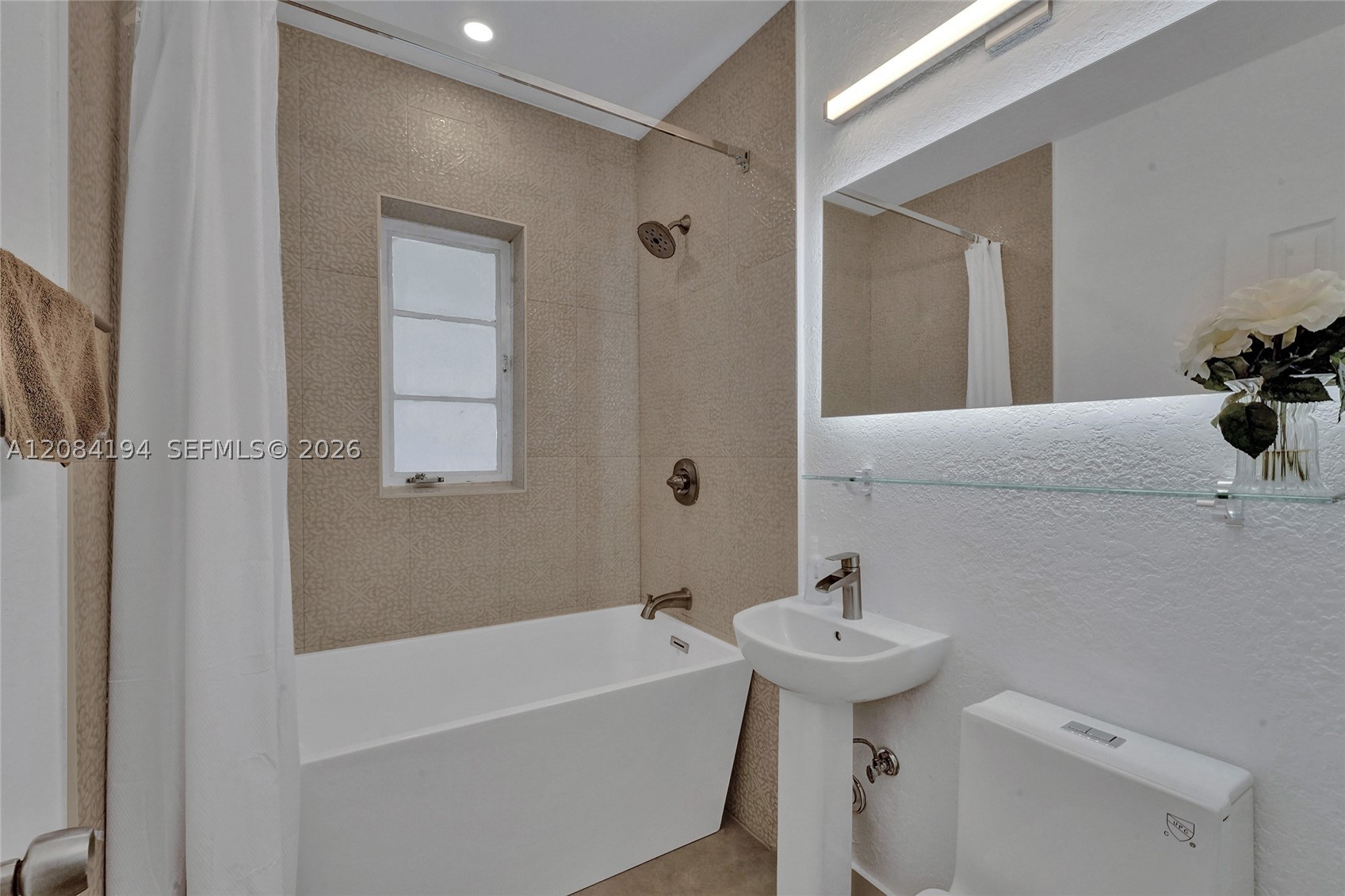 7520 Ne 3rd Ave A Property Photo 8