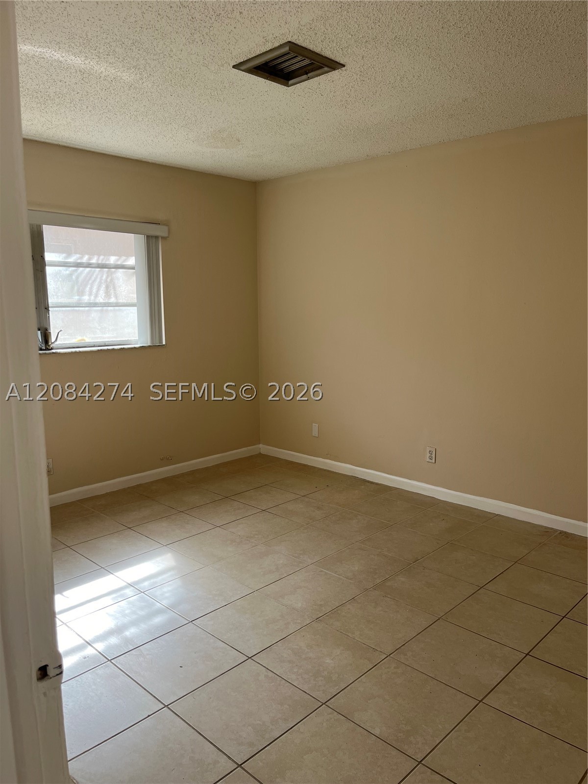 2840 Fillmore St 7 Property Photo 8
