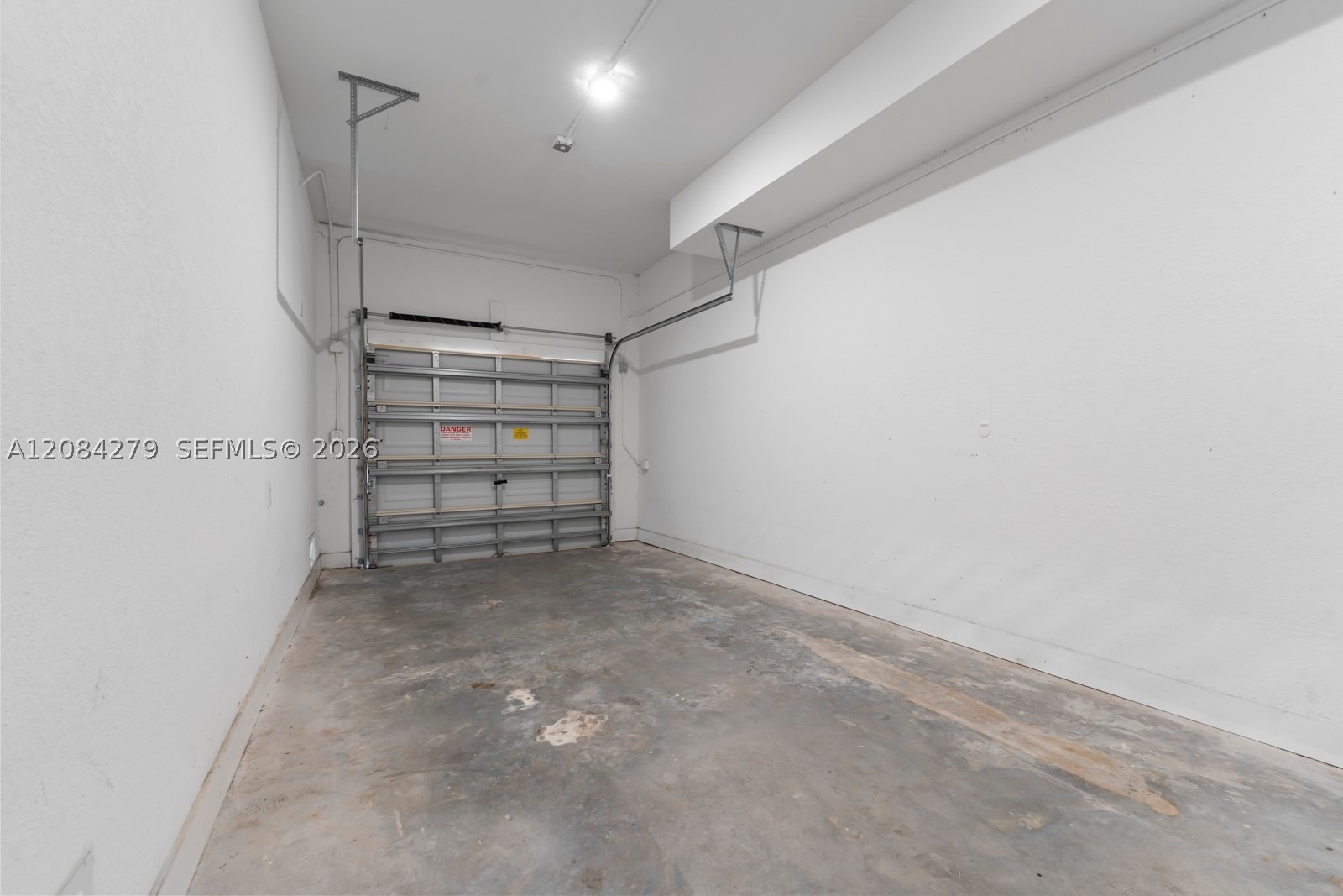 1167 Nw 2nd St Property Photo 16