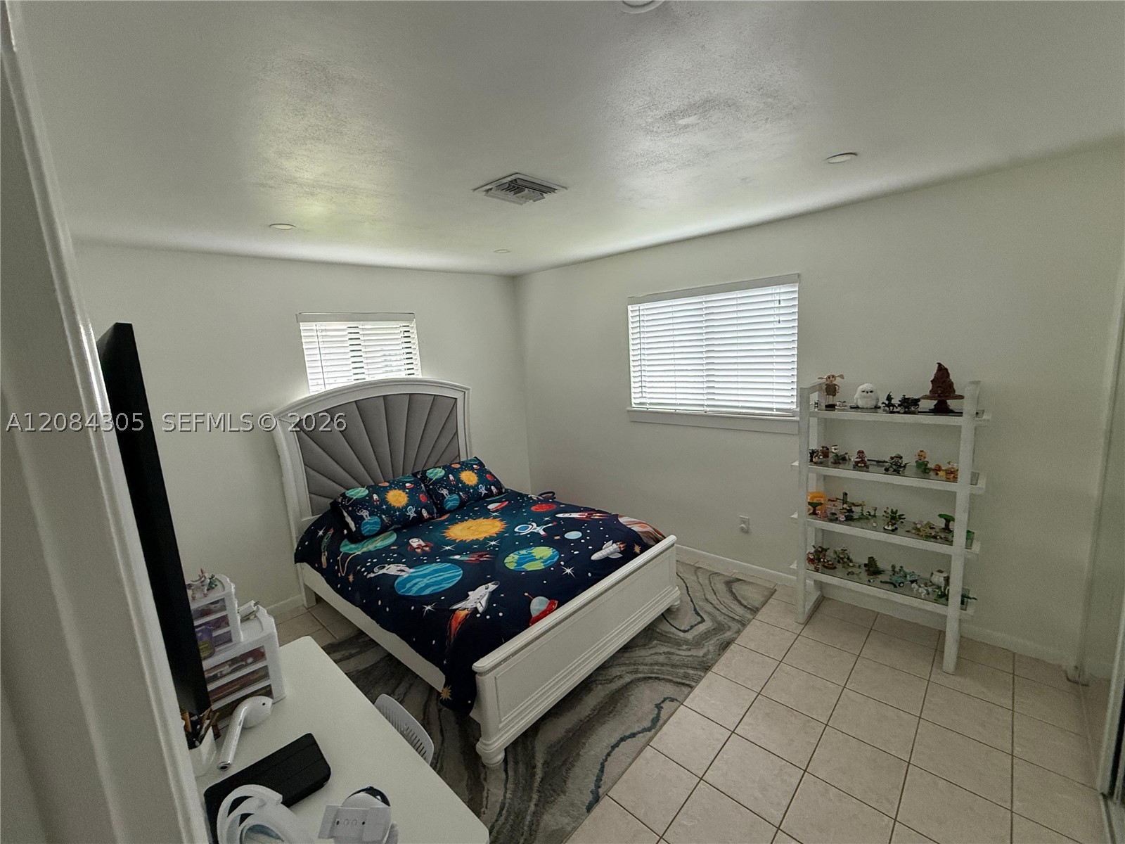 308 Nw 19th St 0 Property Photo 5