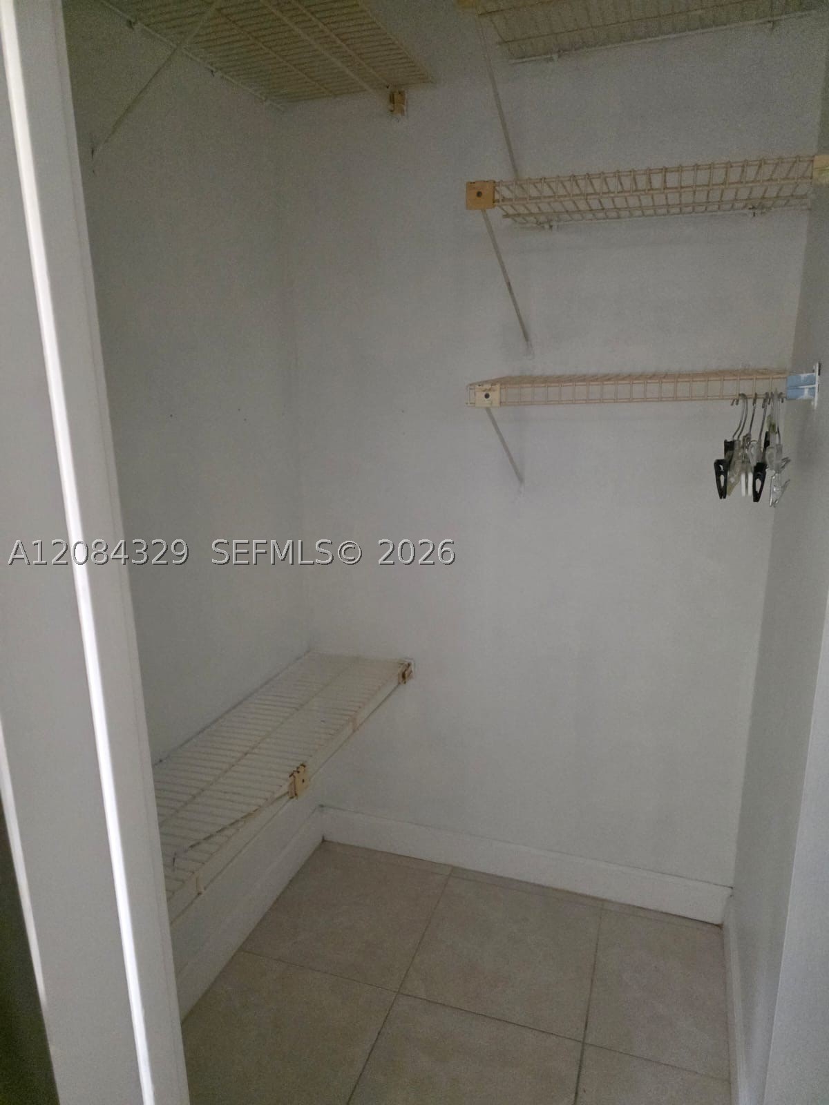 3051 E Sunrise Lakes Dr 211 Property Photo 6