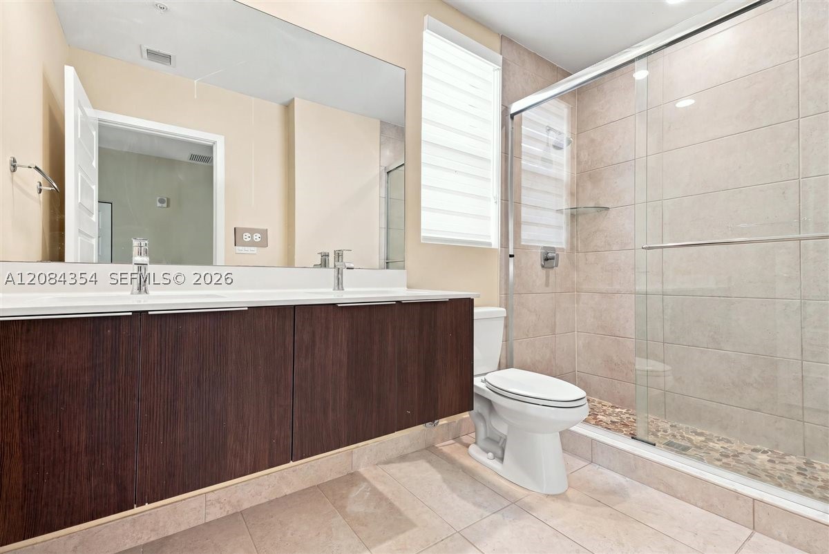 10455 Nw 82nd St 10 Property Photo 14