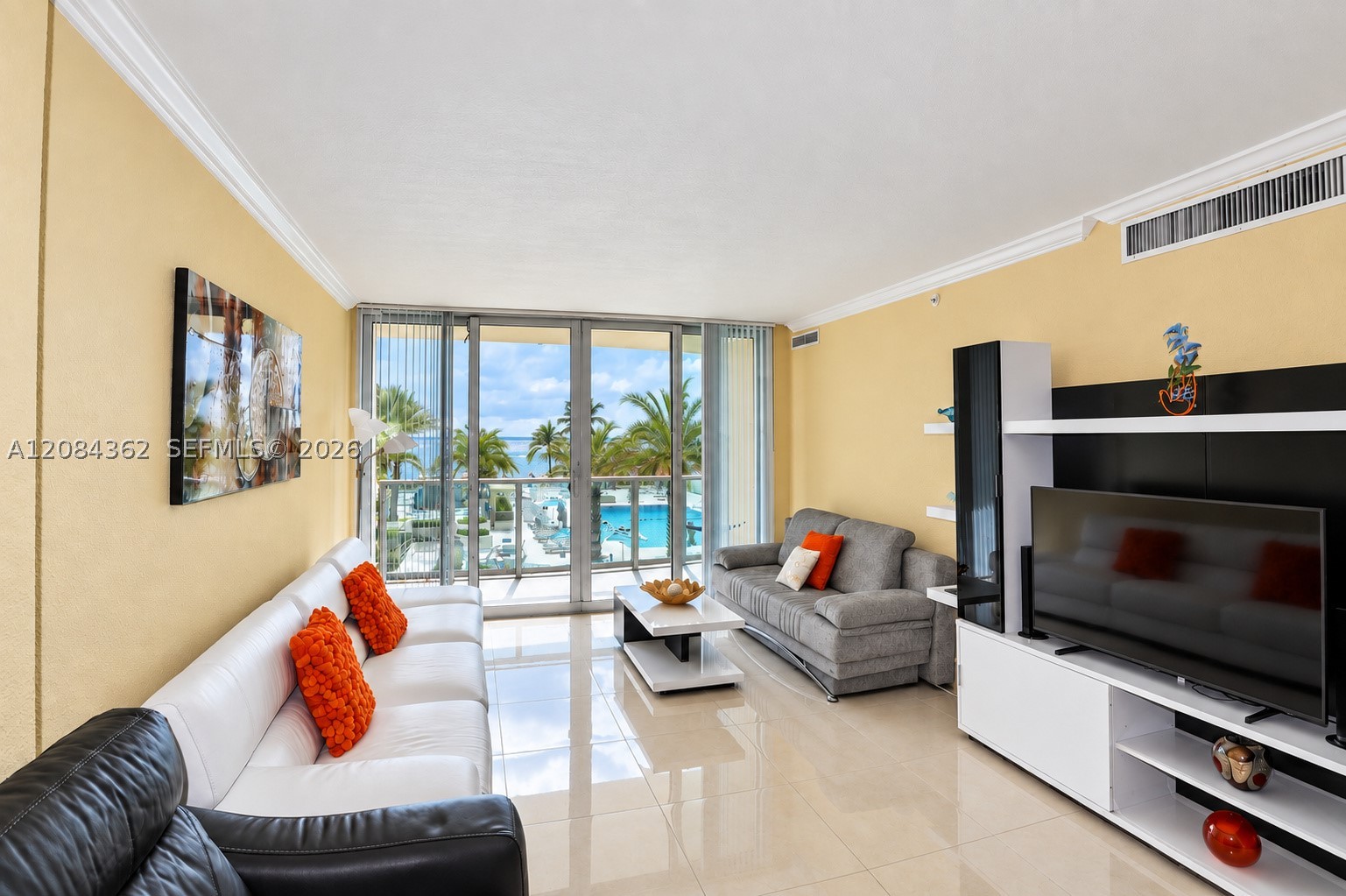 2501 S Ocean Dr 323 Property Photo 7