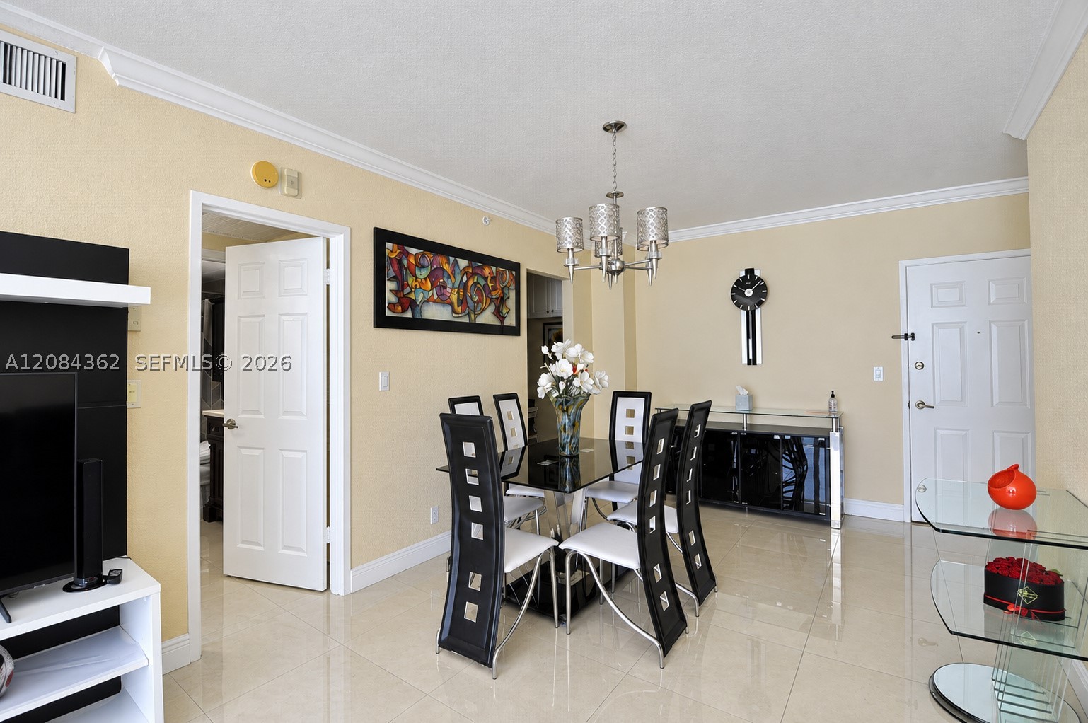 2501 S Ocean Dr 323 Property Photo 13